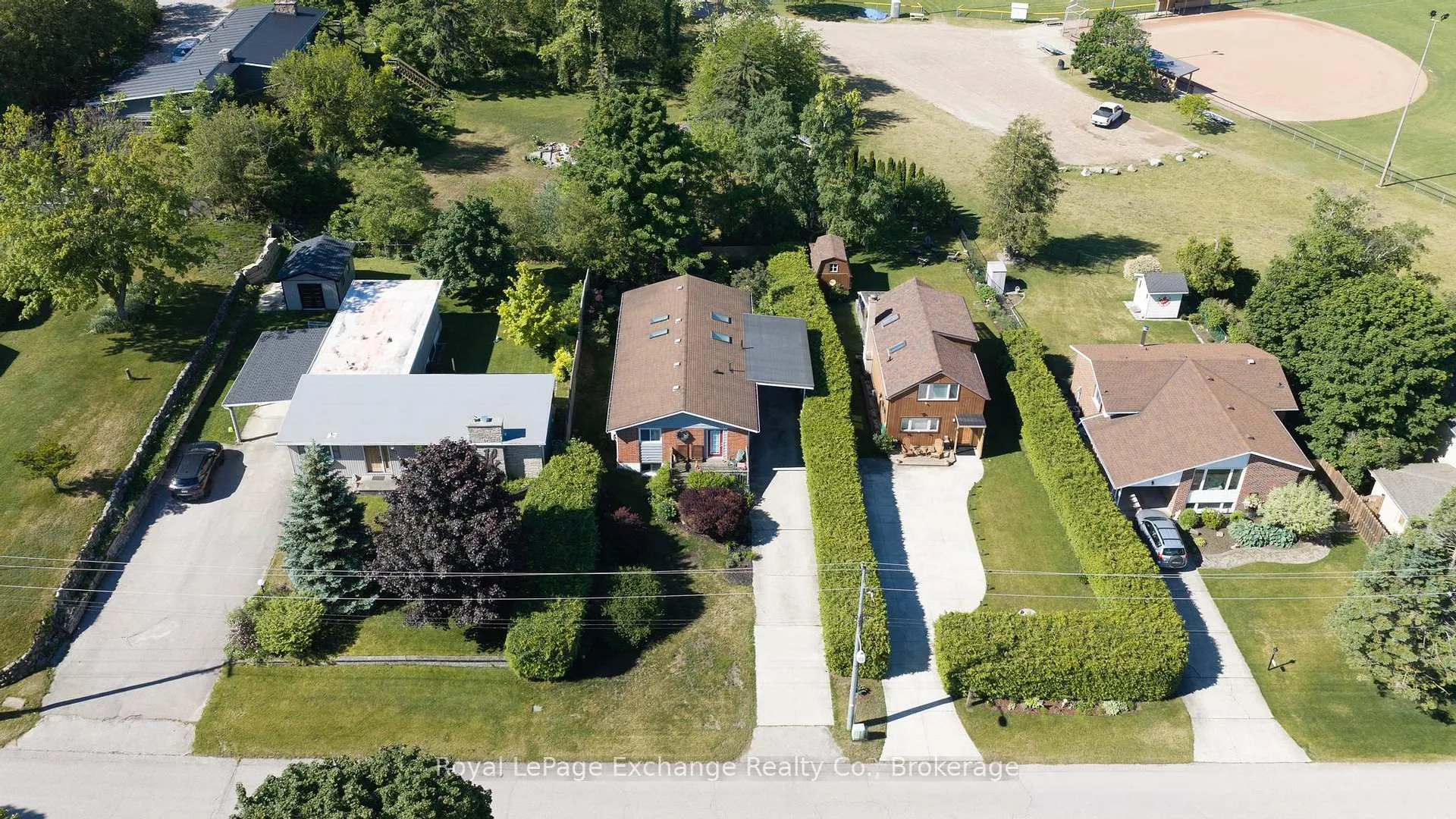 Photo 35 of 136 Kingsway Street, Kincardine — HOMEH