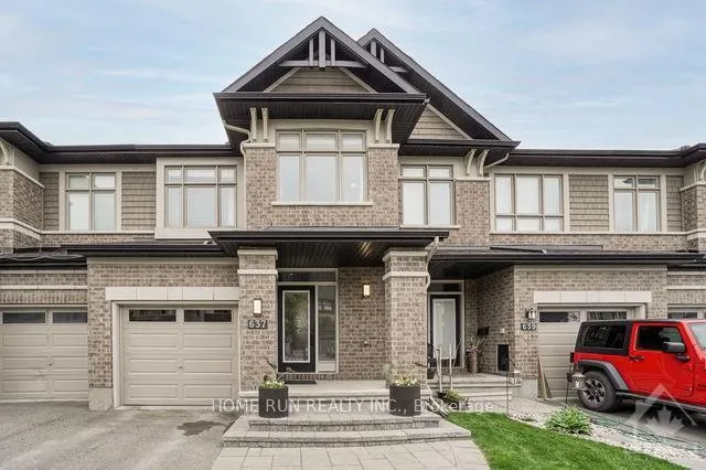 Front of 637 Tennant Way