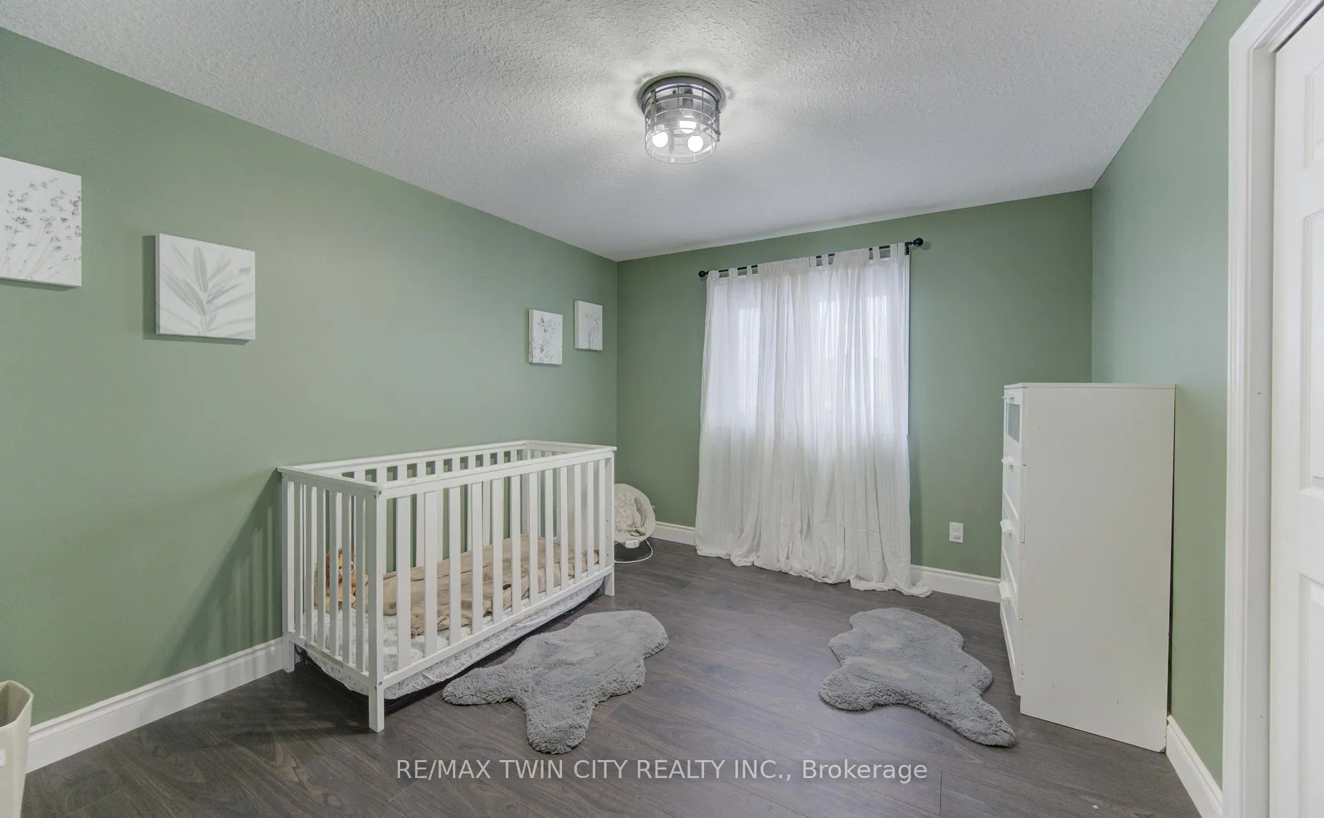 Photo 23 of 21 West Tree Drive, Woolwich, Breslau — HOMEH