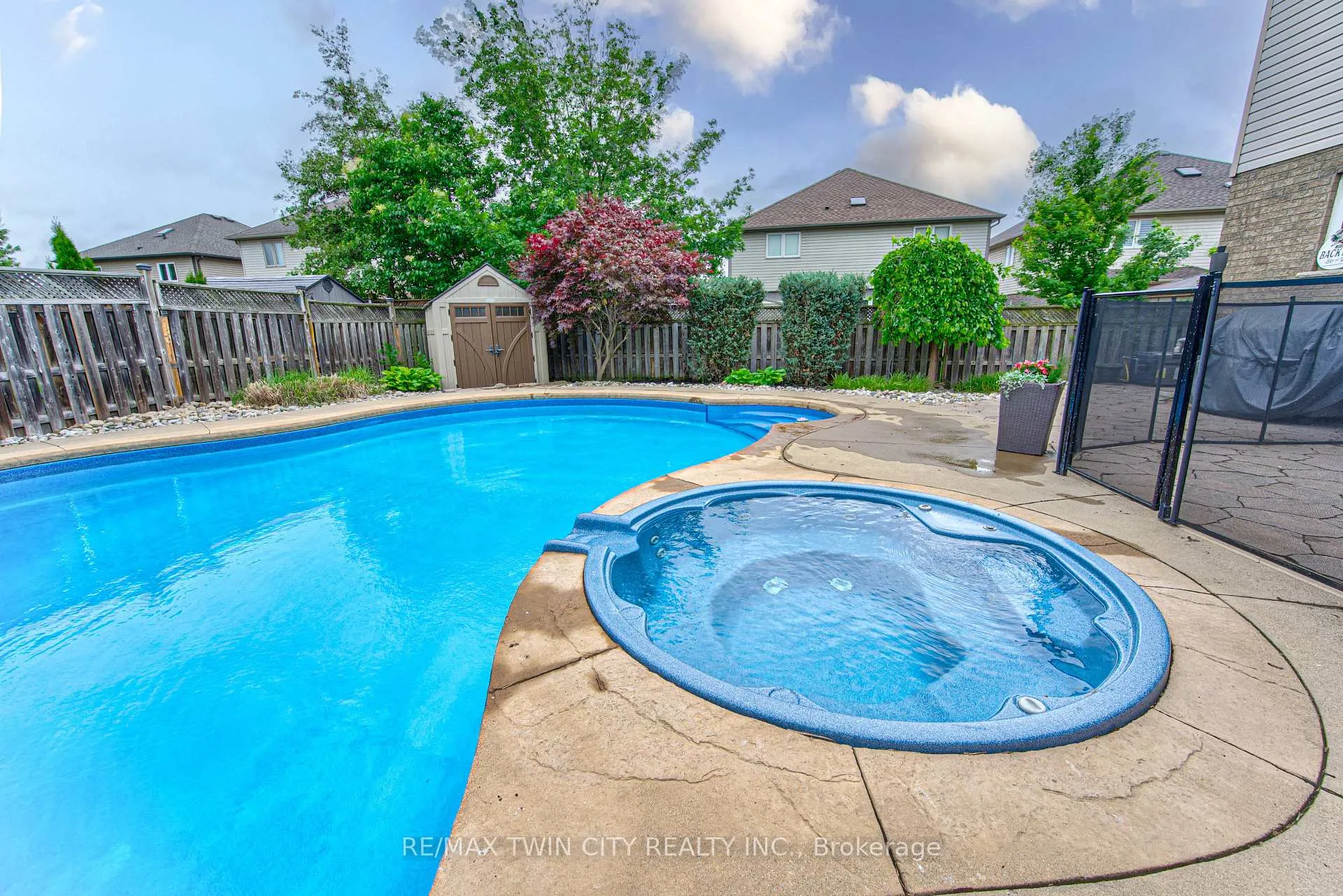 Photo 44 of 21 West Tree Drive, Woolwich, Breslau — HOMEH
