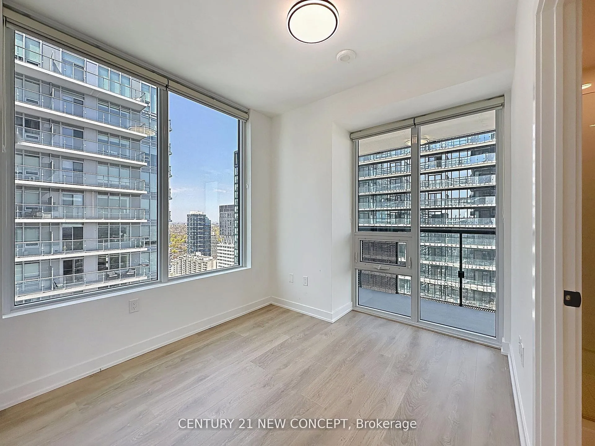 Photo 17 of Unit 3204, 117 Broadway Avenue, Toronto, Mount Pleasant West — HOMEH