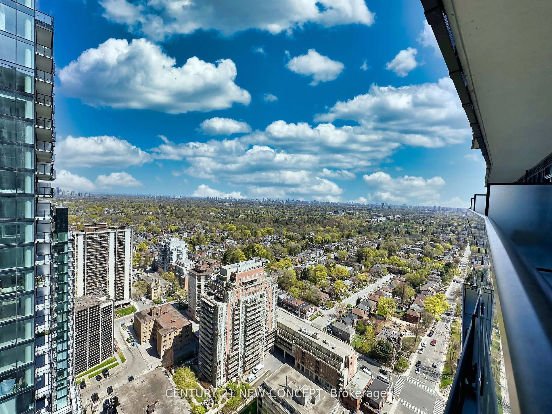 Photo 24 of Unit 3204, 117 Broadway Avenue, Toronto, Mount Pleasant West — HOMEH