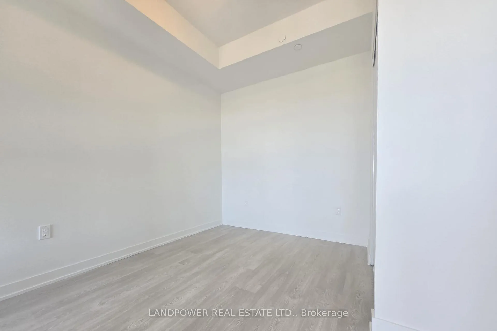 Photo 7 of Unit 2708, 5 Quarrington Lane, North York, Banbury-Don Mills — HOMEH