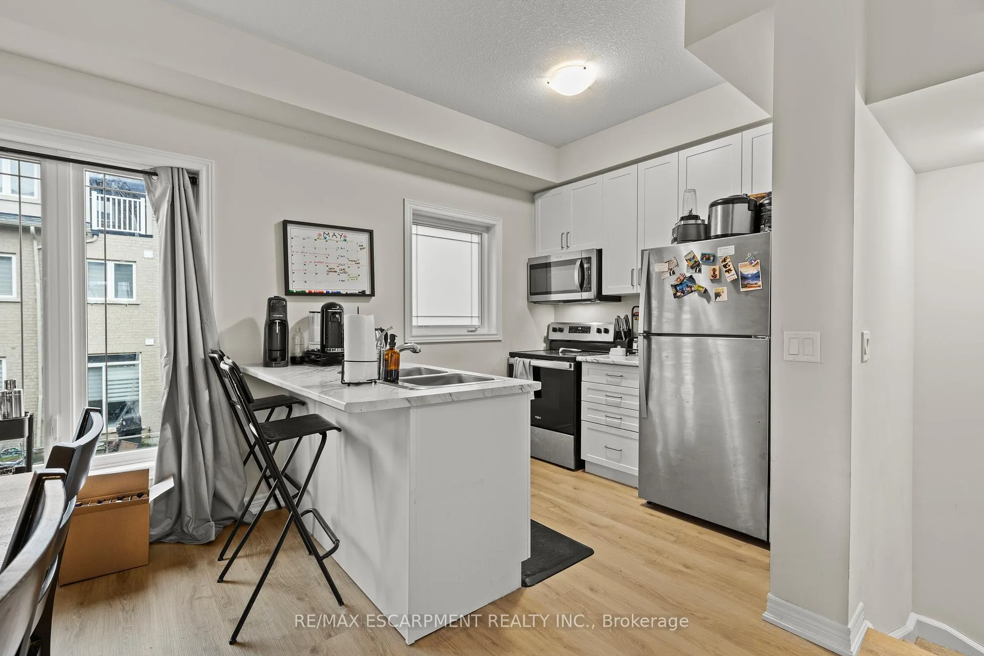 Photo 8 of Unit 4, 19 Picardy Drive, Hamilton, Stoney Creek Mountain — HOMEH