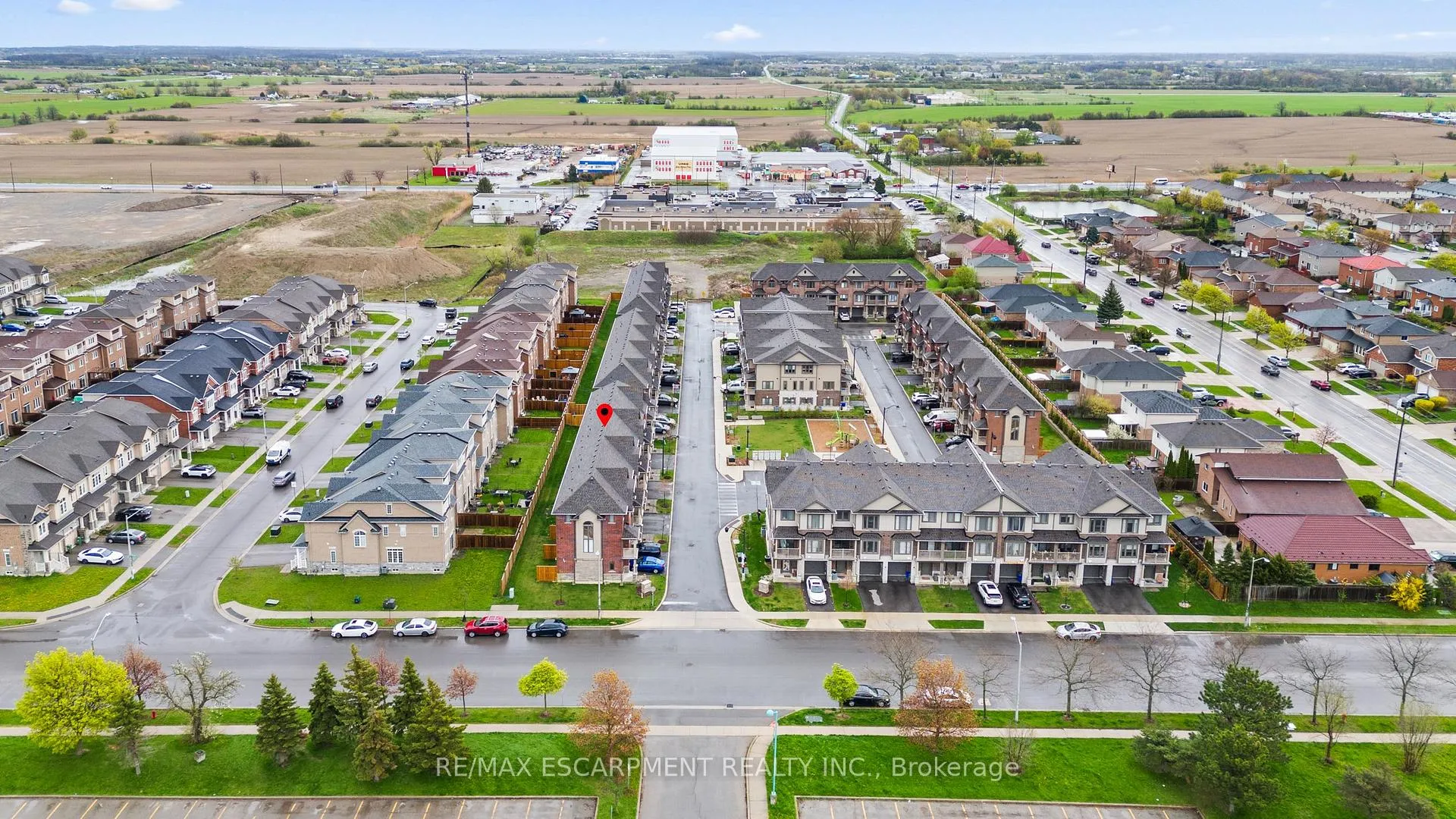Photo 37 of Unit 4, 19 Picardy Drive, Hamilton, Stoney Creek Mountain — HOMEH