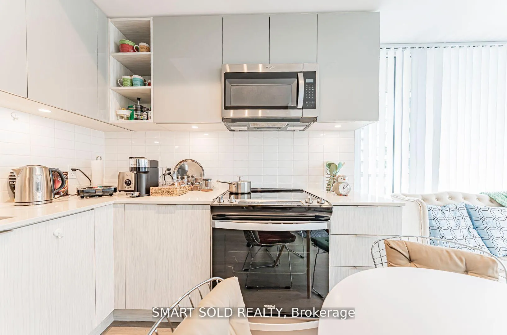 Photo 6 of Unit 2003, 25 Holly Street, Toronto, Mount Pleasant West — HOMEH