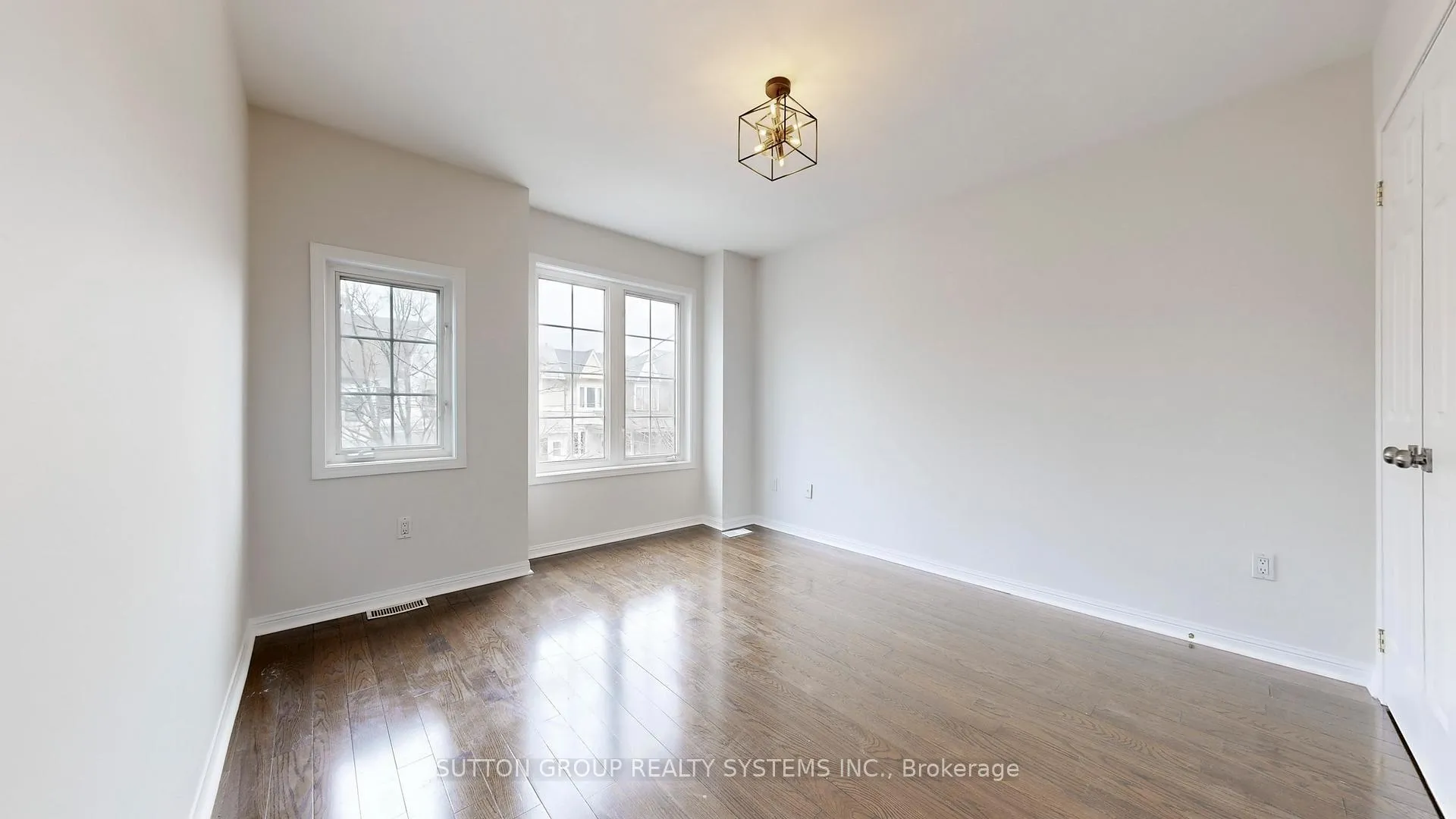 Photo 11 of 68 Osler Street, Toronto, Dovercourt-Wallace Emerson-Junction — HOMEH