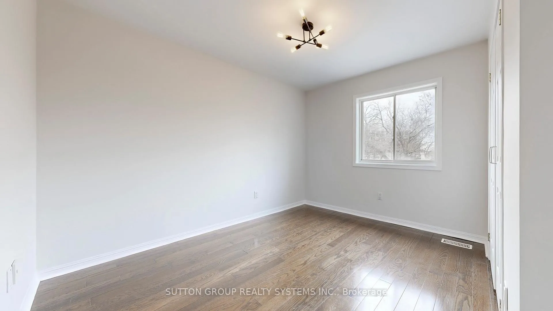 Photo 13 of 68 Osler Street, Toronto, Dovercourt-Wallace Emerson-Junction — HOMEH