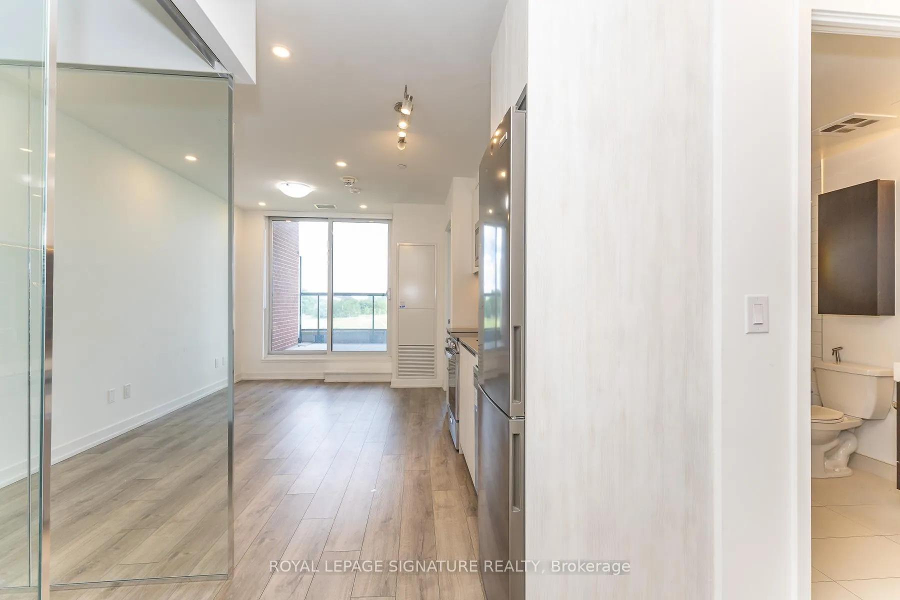 Photo 11 of Unit 704, 3100 Keele Street E, North York, Downsview-Roding-CFB — HOMEH