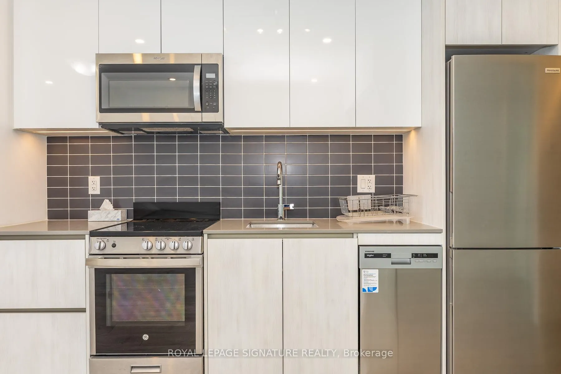 Photo 19 of Unit 704, 3100 Keele Street E, North York, Downsview-Roding-CFB — HOMEH