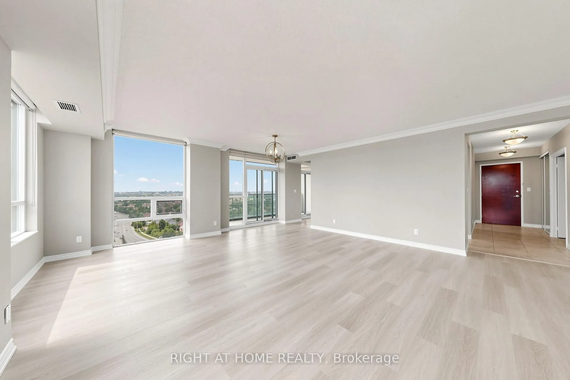 Photo 7 of Unit 1505, 88 Promenade Circle, Vaughan, Brownridge — HOMEH