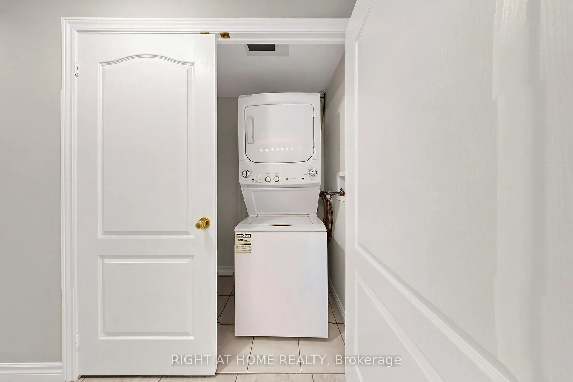 Photo 21 of Unit 1505, 88 Promenade Circle, Vaughan, Brownridge — HOMEH