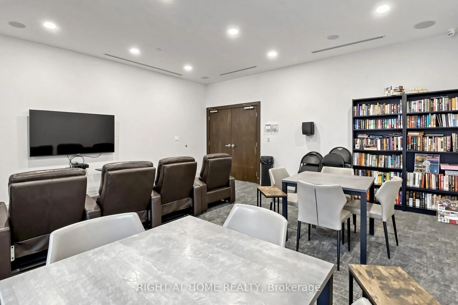 Photo 29 of Unit 1505, 88 Promenade Circle, Vaughan, Brownridge — HOMEH