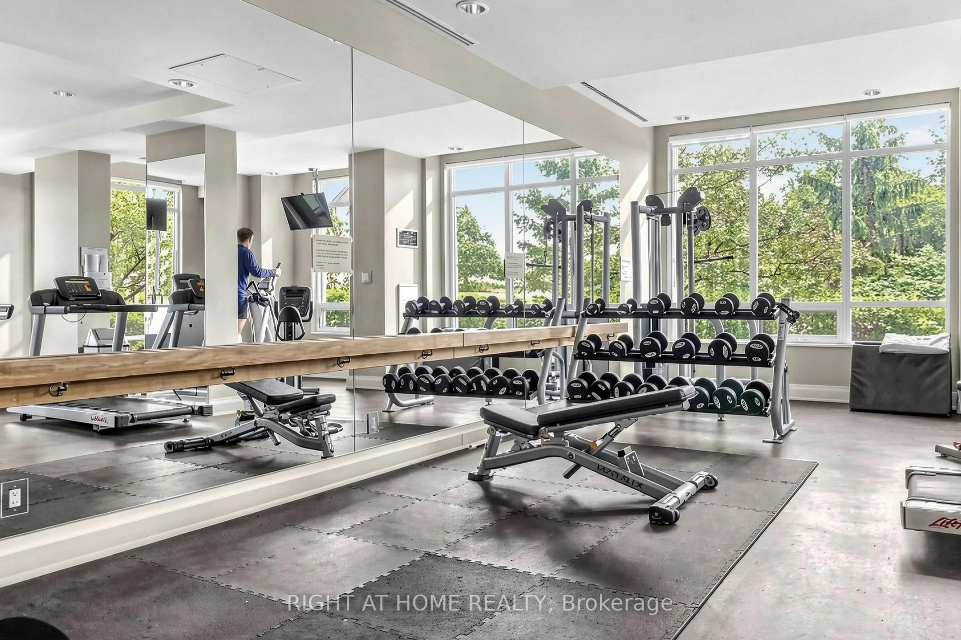 Photo 30 of Unit 1505, 88 Promenade Circle, Vaughan, Brownridge — HOMEH