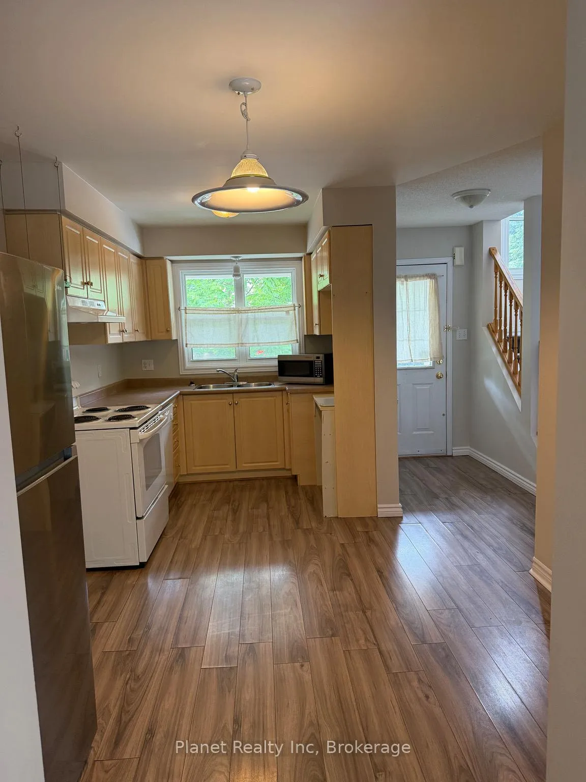 Photo 3 of Unit 101, 240 London Road W, Guelph, Downtown — HOMEH