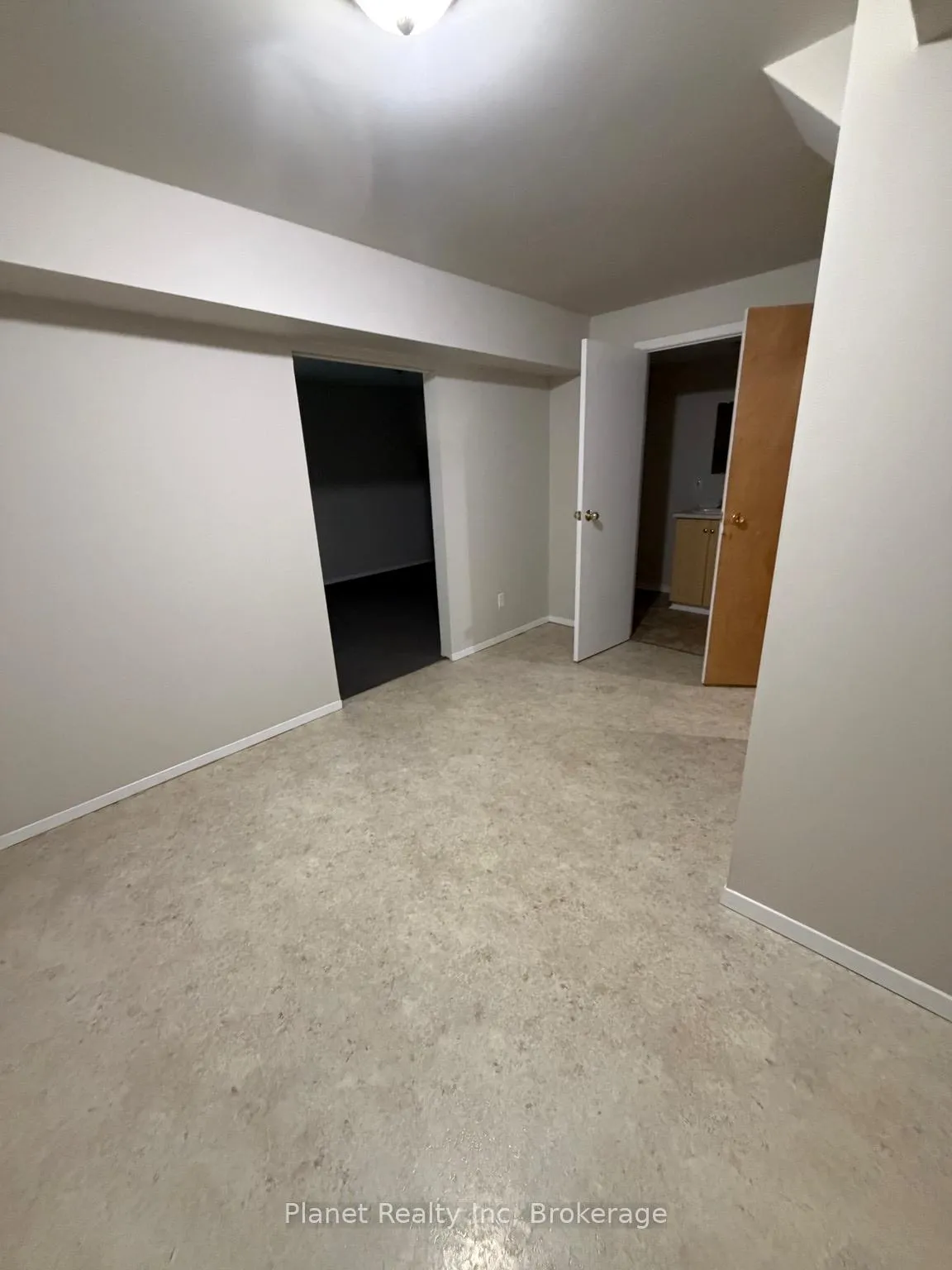 Photo 17 of Unit 101, 240 London Road W, Guelph, Downtown — HOMEH