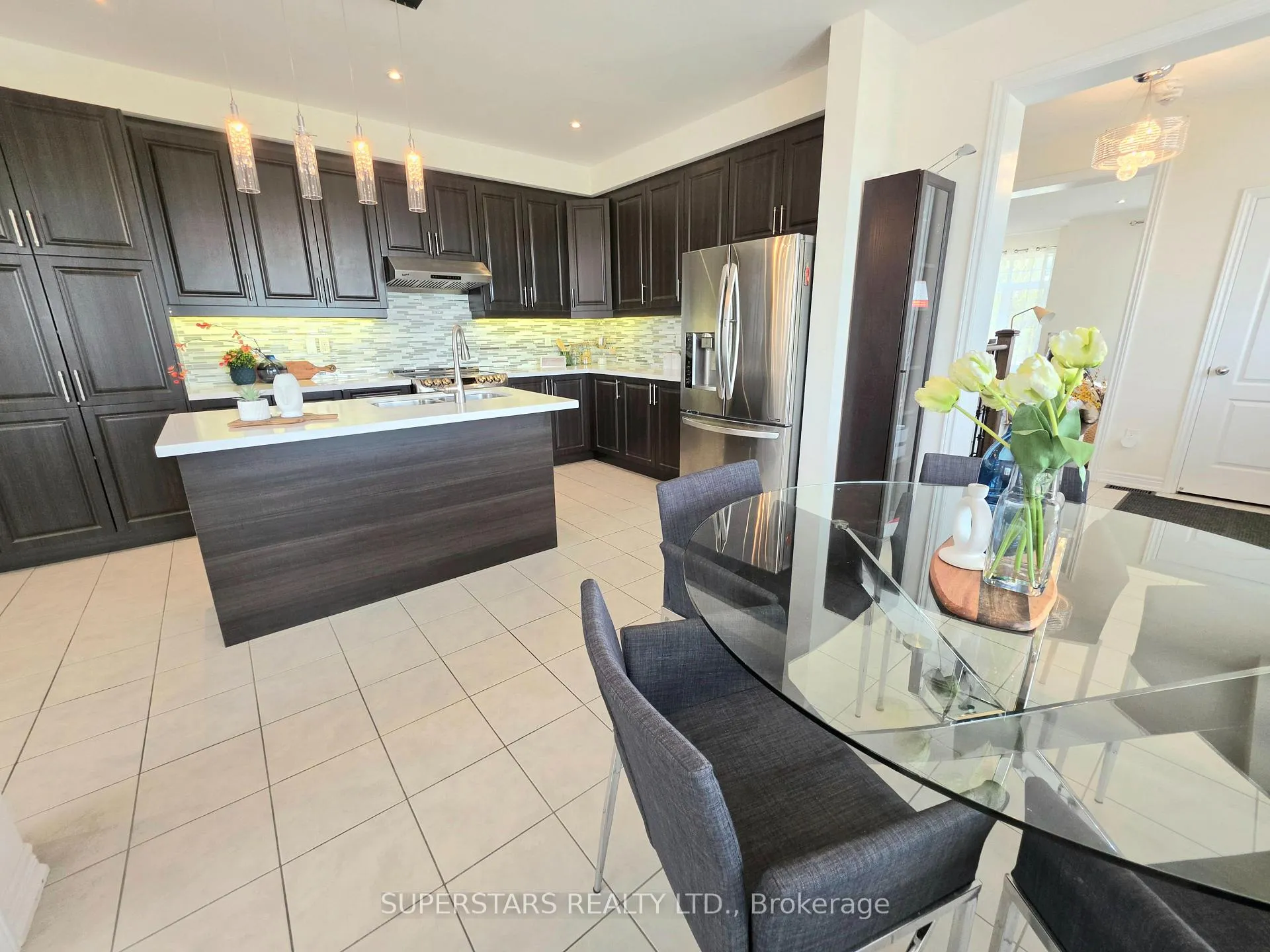 Photo 6 of 33 Tilbury Gate, Markham, Cornell — HOMEH