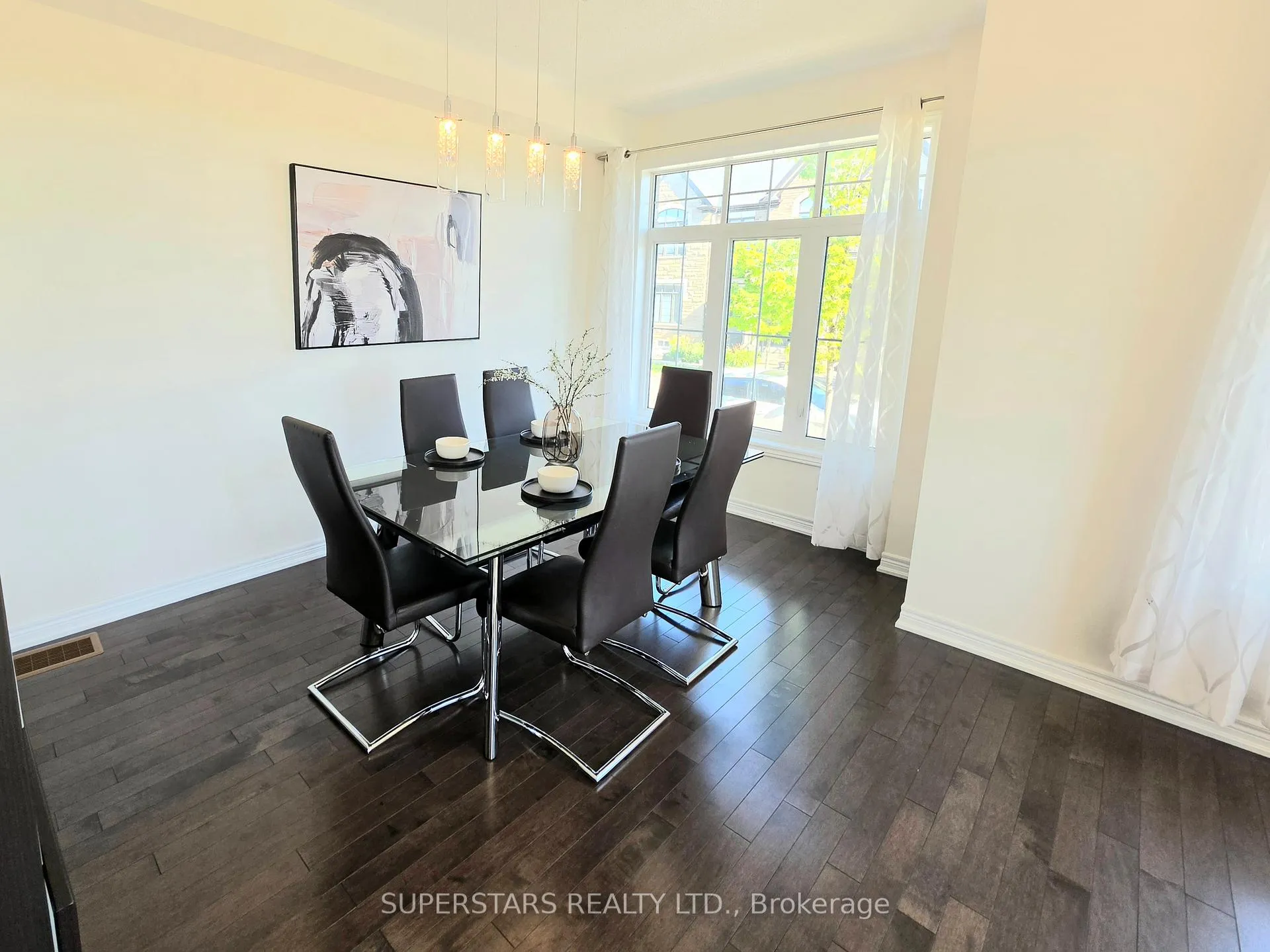 Photo 16 of 33 Tilbury Gate, Markham, Cornell — HOMEH