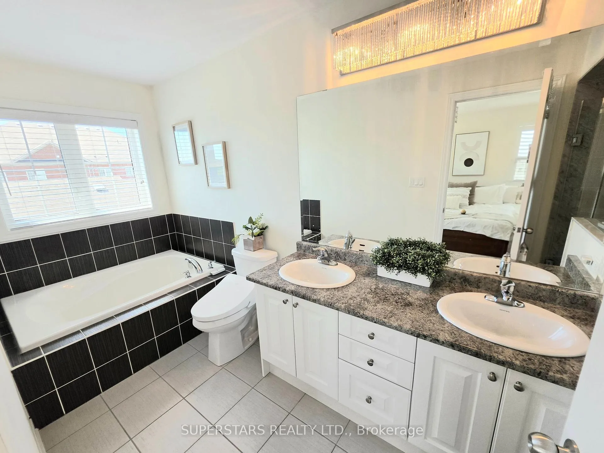Photo 24 of 33 Tilbury Gate, Markham, Cornell — HOMEH