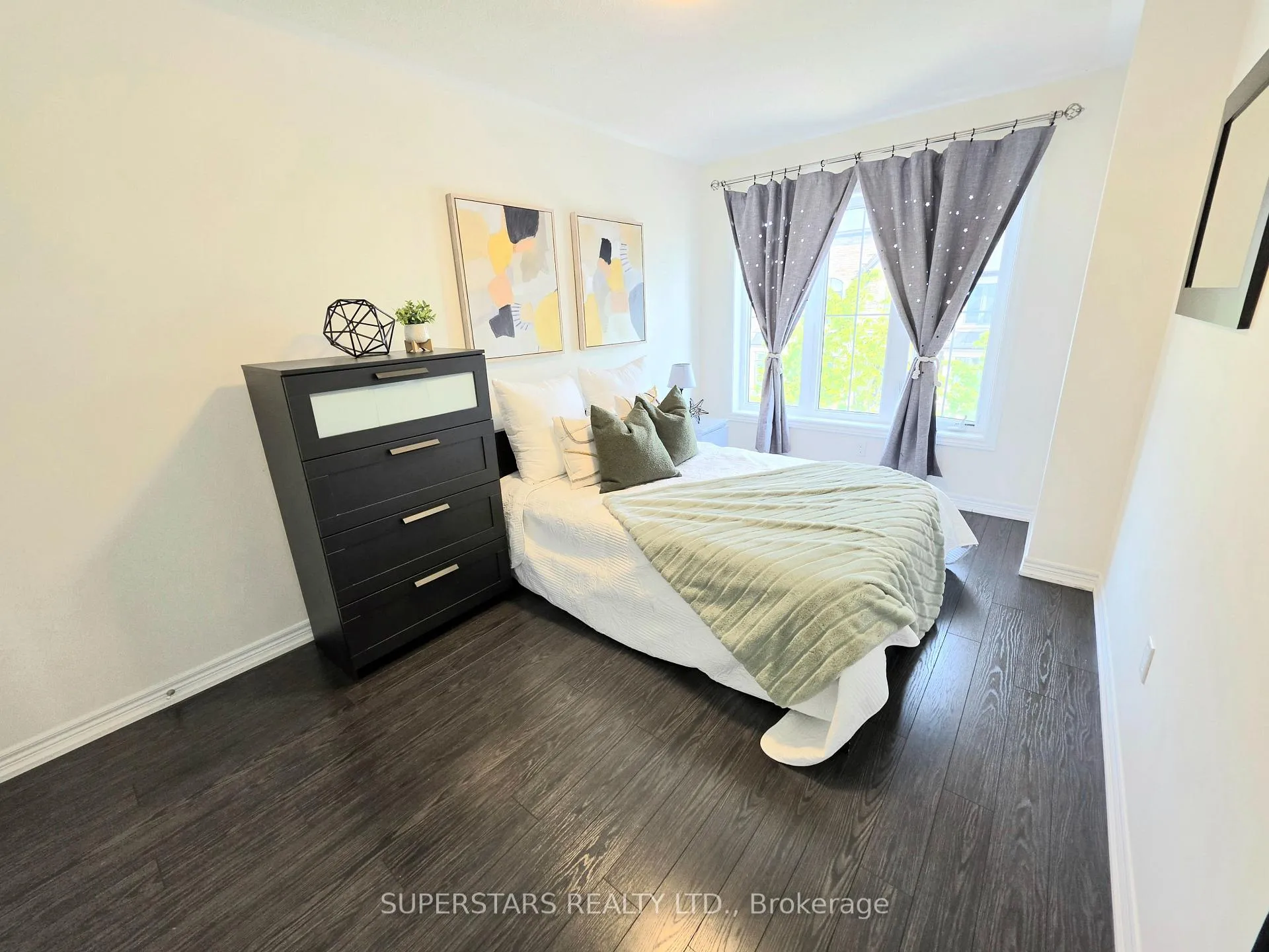 Photo 26 of 33 Tilbury Gate, Markham, Cornell — HOMEH