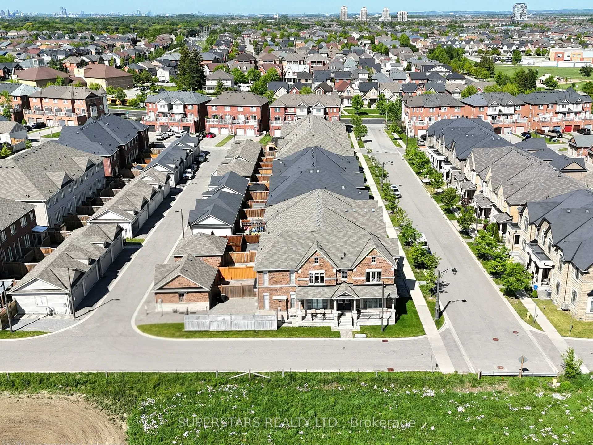 Photo 41 of 33 Tilbury Gate, Markham, Cornell — HOMEH