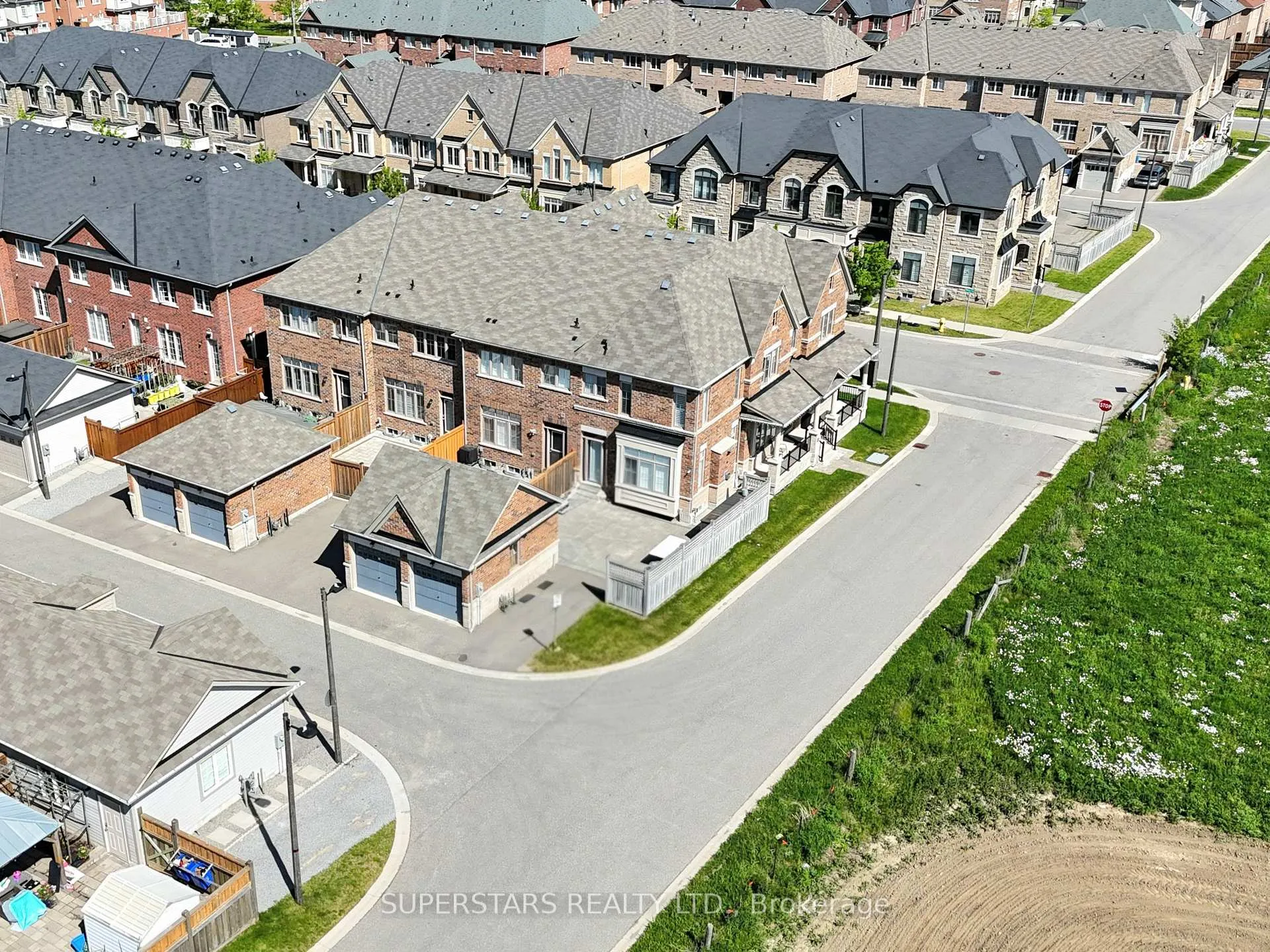 Photo 42 of 33 Tilbury Gate, Markham, Cornell — HOMEH