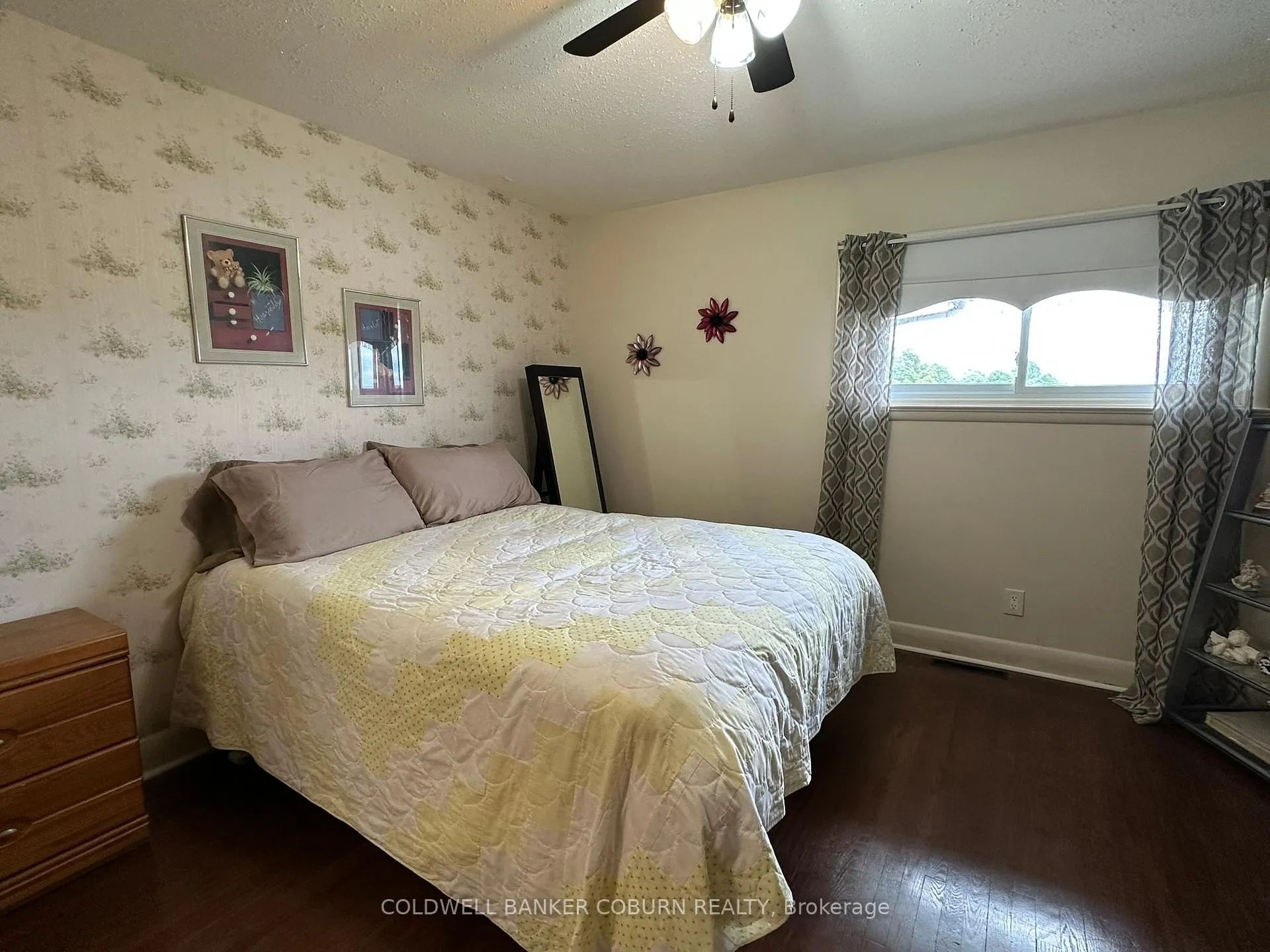 Photo 11 of 20 Elizabeth Drive, South Dundas, Iroquois — HOMEH