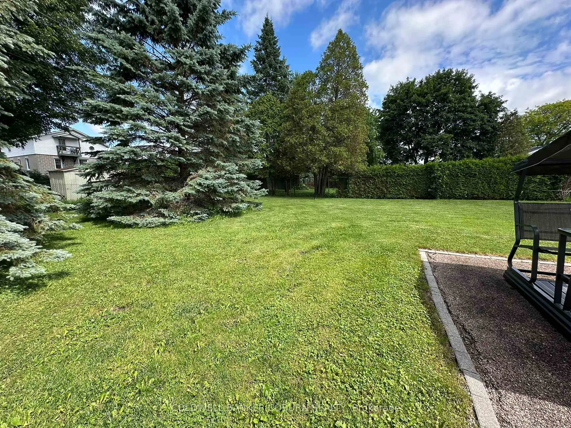 Photo 21 of 20 Elizabeth Drive, South Dundas, Iroquois — HOMEH