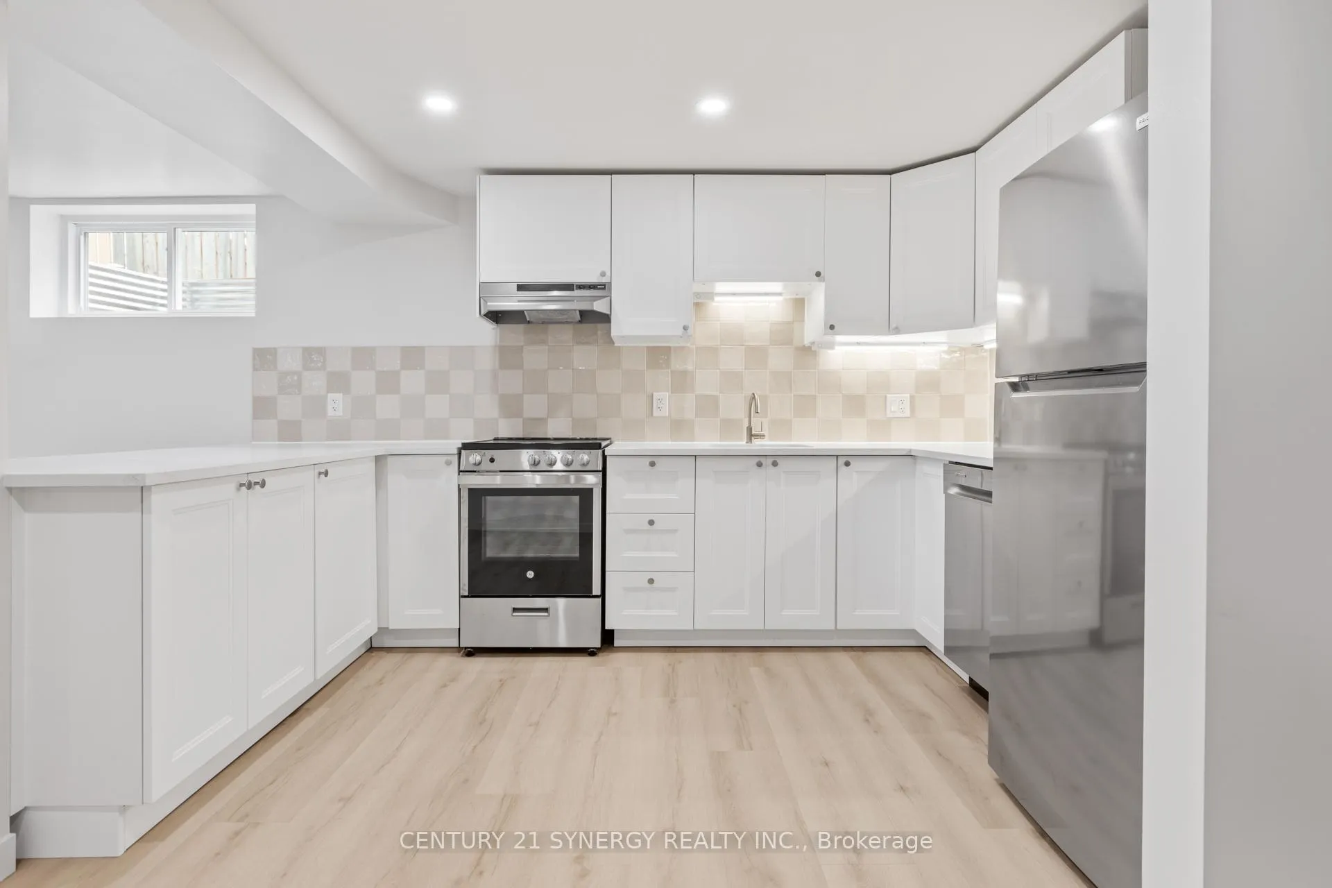 Photo 6 of Unit C, 93C Tarquin Crescent, Ottawa, Westcliffe Estates — HOMEH