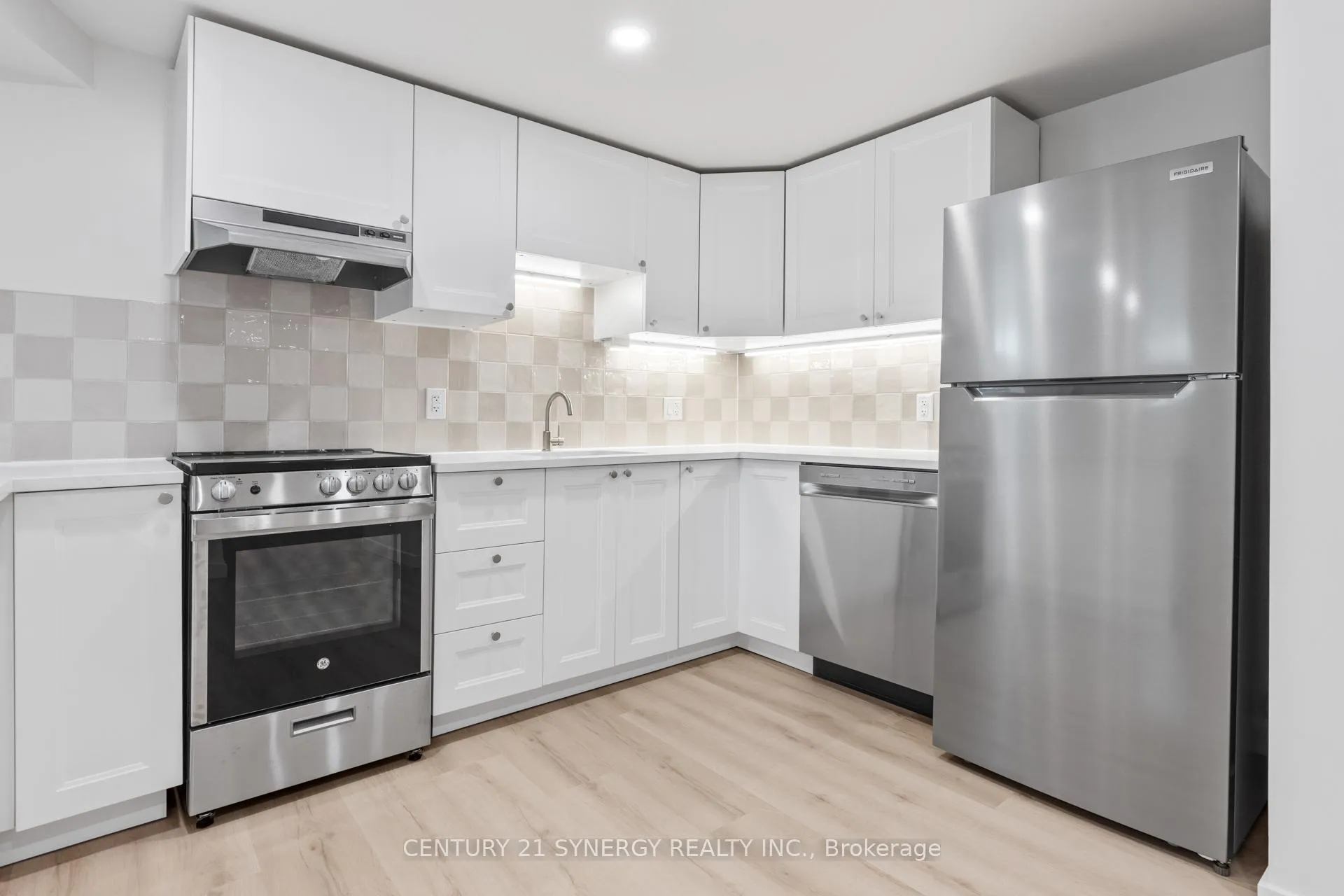 Photo 7 of Unit C, 93C Tarquin Crescent, Ottawa, Westcliffe Estates — HOMEH