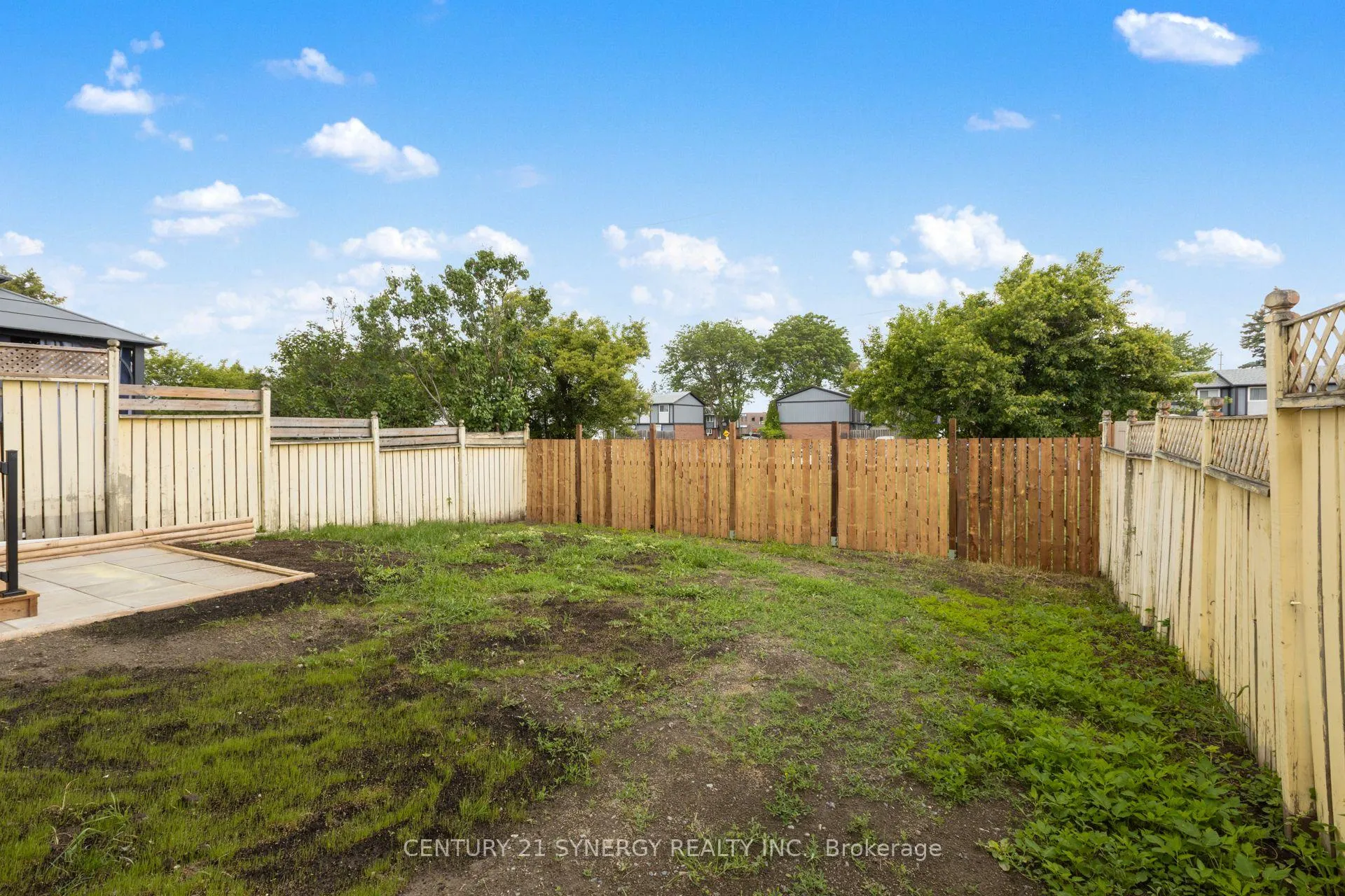 Photo 14 of Unit C, 93C Tarquin Crescent, Ottawa, Westcliffe Estates — HOMEH