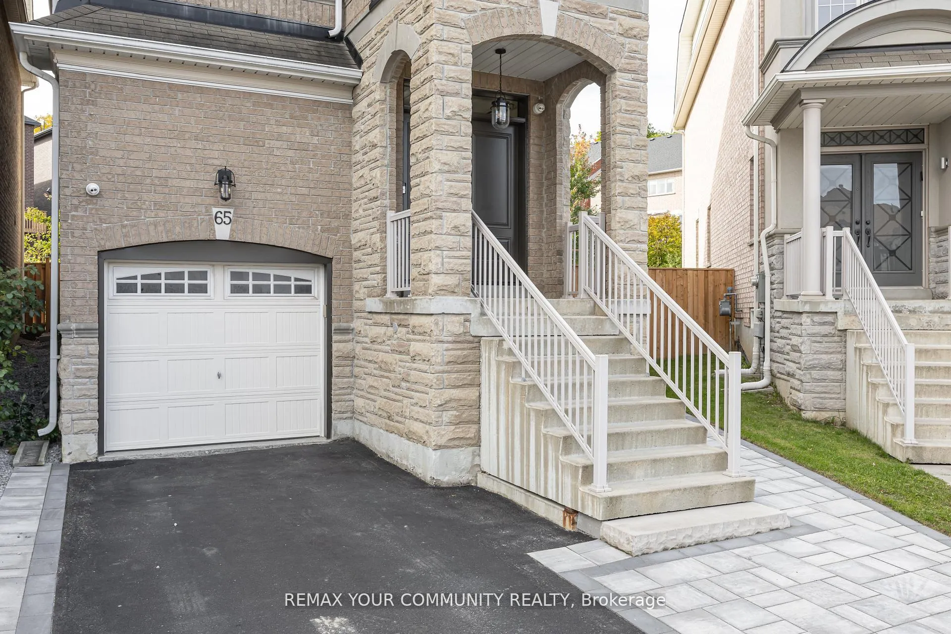 Photo 3 of 65 Bristlewood Crescent, Vaughan, Patterson — HOMEH