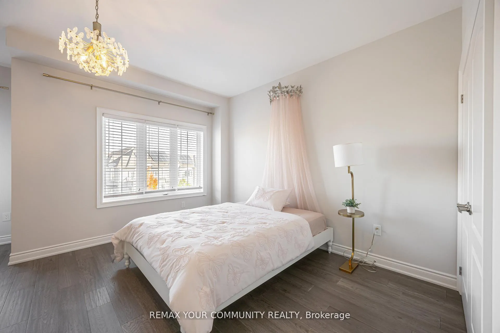 Photo 17 of 65 Bristlewood Crescent, Vaughan, Patterson — HOMEH