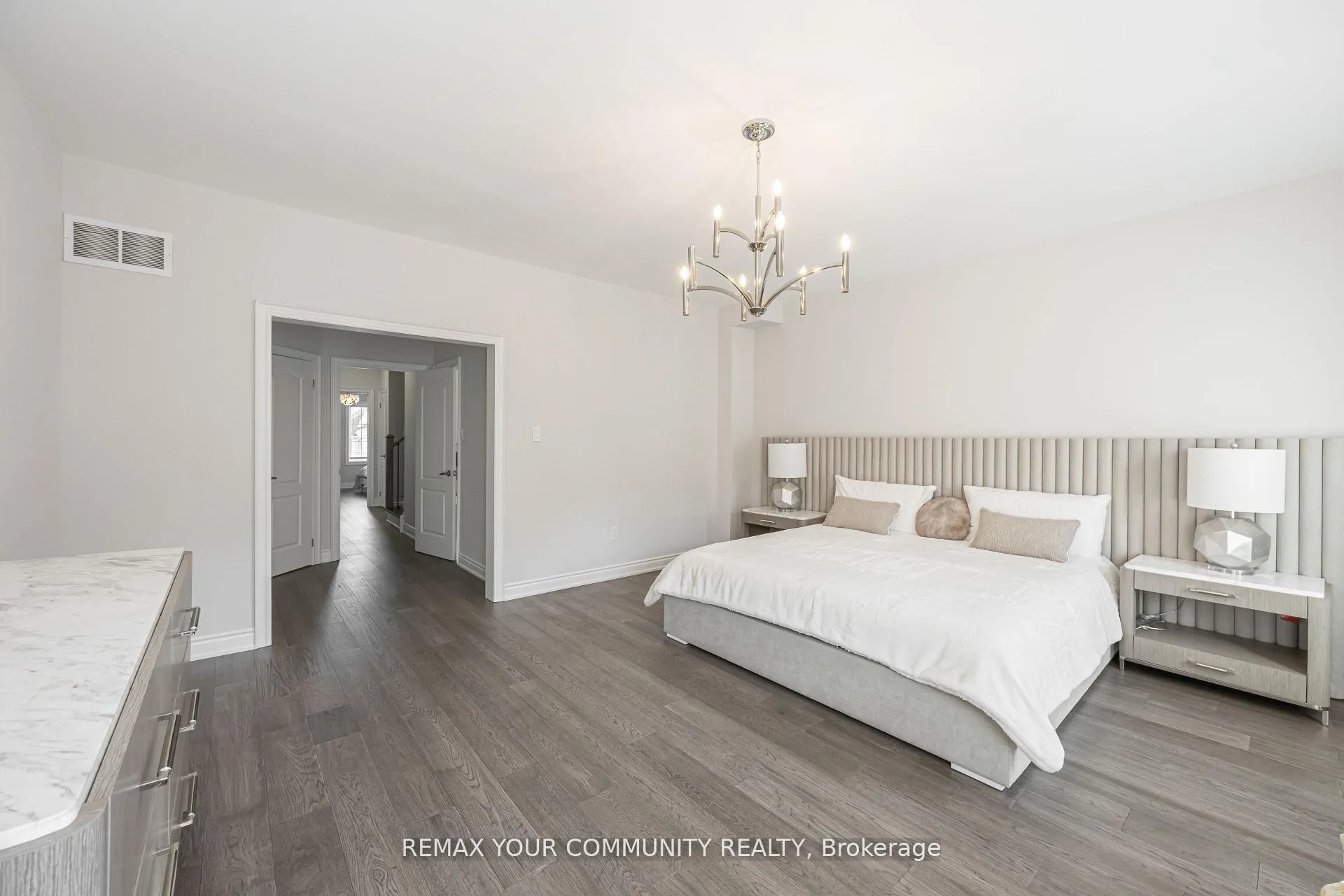 Photo 25 of 65 Bristlewood Crescent, Vaughan, Patterson — HOMEH