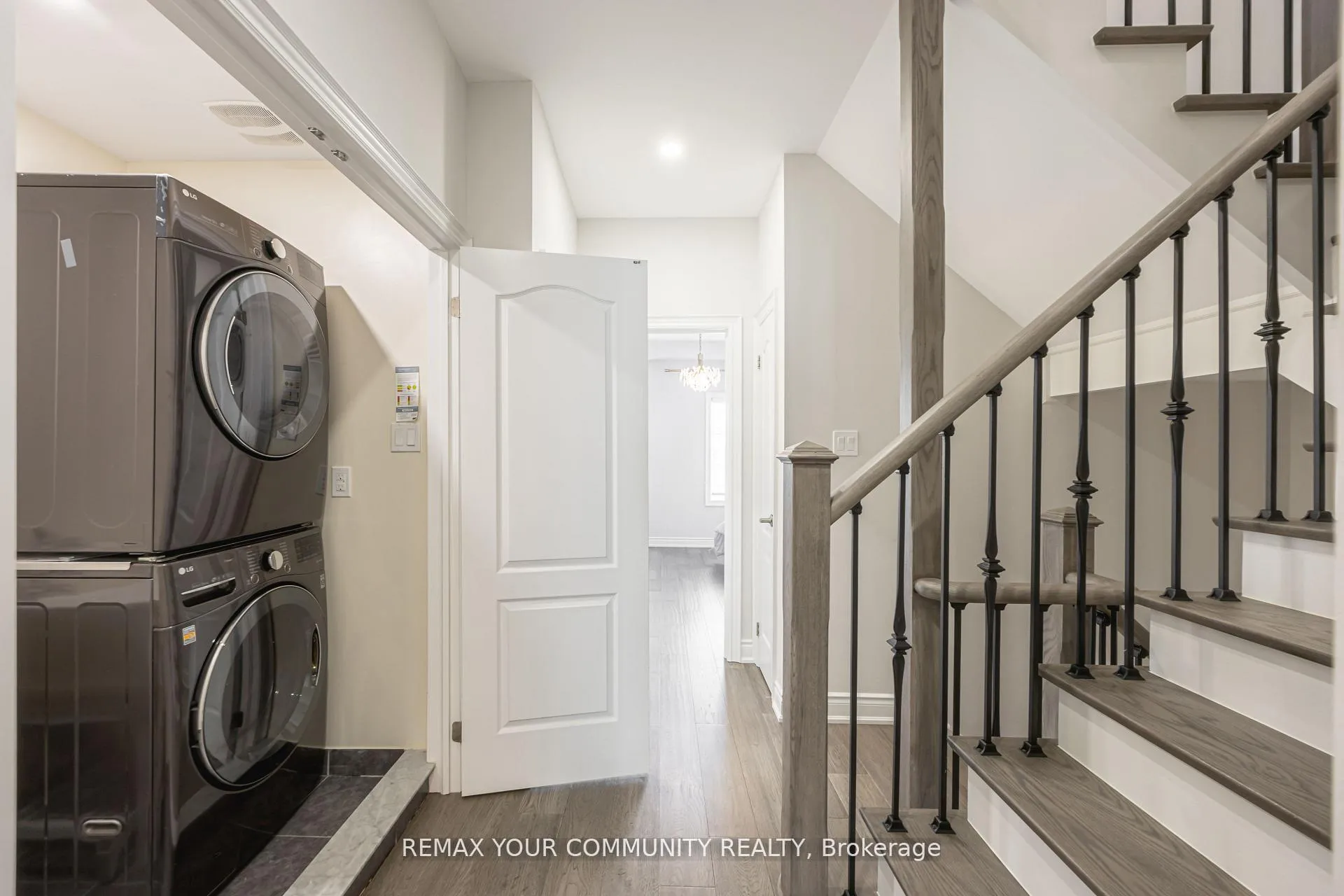 Photo 29 of 65 Bristlewood Crescent, Vaughan, Patterson — HOMEH