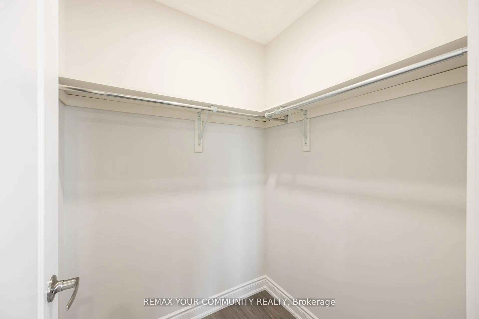 Photo 36 of 65 Bristlewood Crescent, Vaughan, Patterson — HOMEH