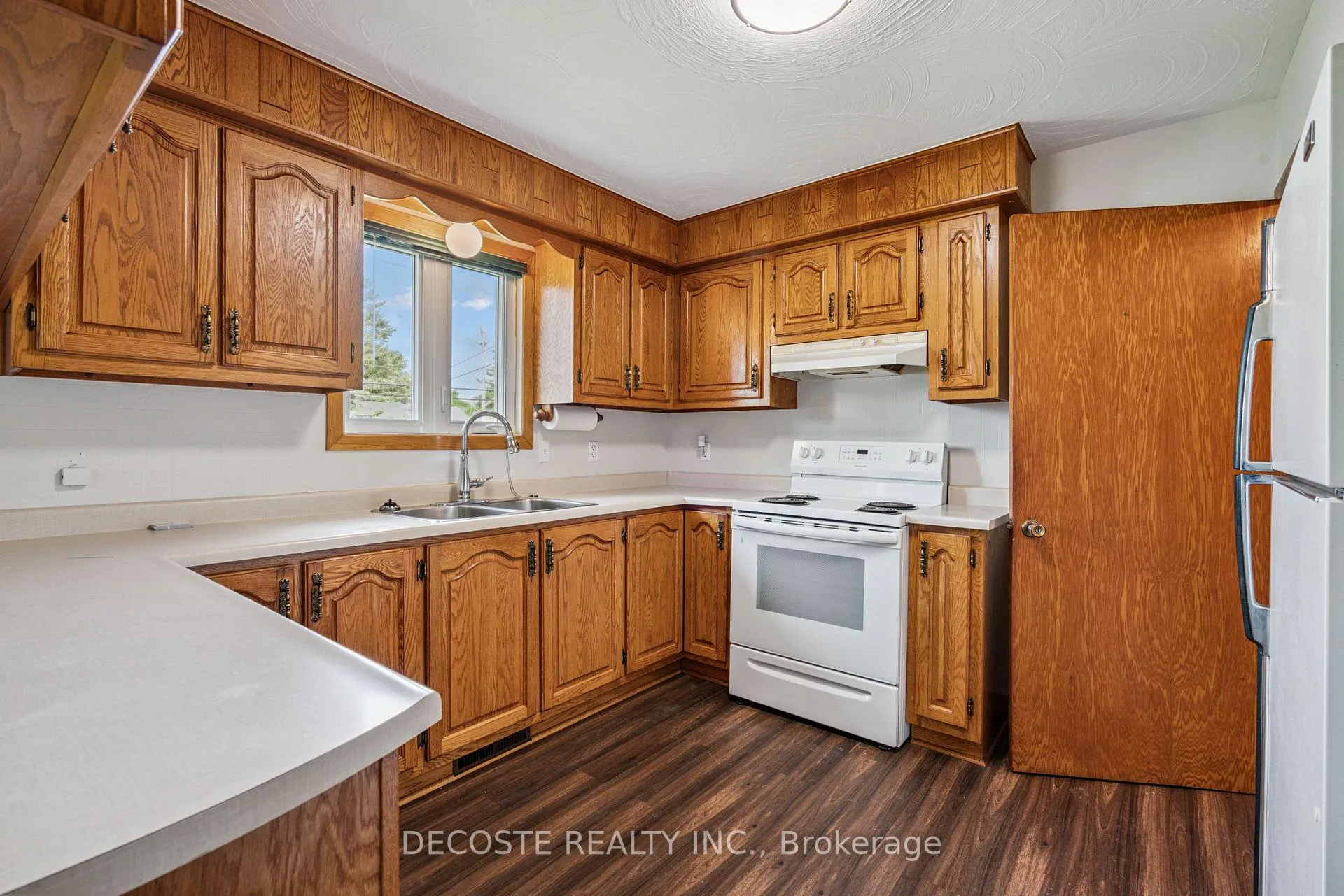 Photo 17 of 20397 Park Crescent, South Glengarry, South Glengarry (Charlottenburgh) Twp — HOMEH