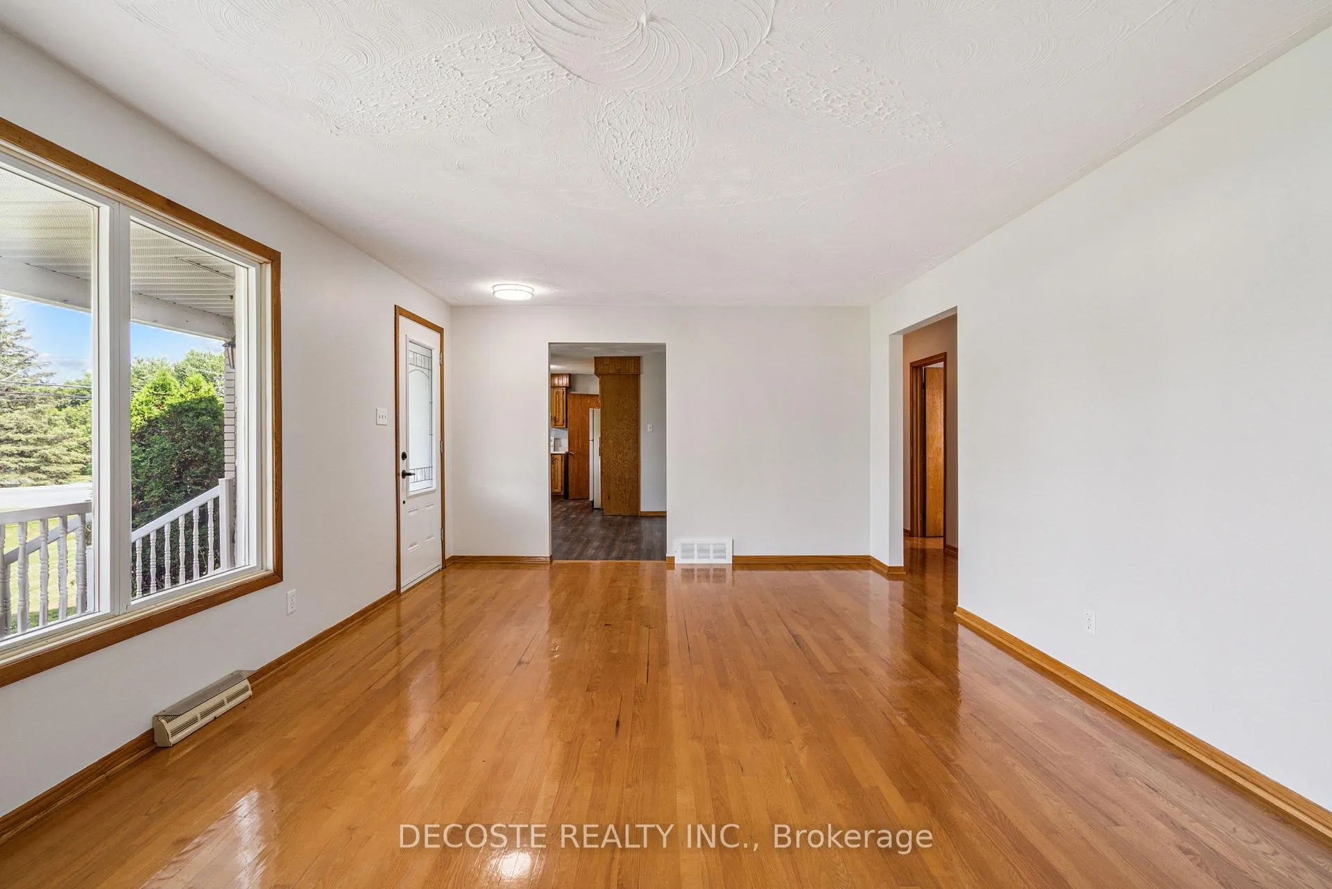 Photo 21 of 20397 Park Crescent, South Glengarry, South Glengarry (Charlottenburgh) Twp — HOMEH