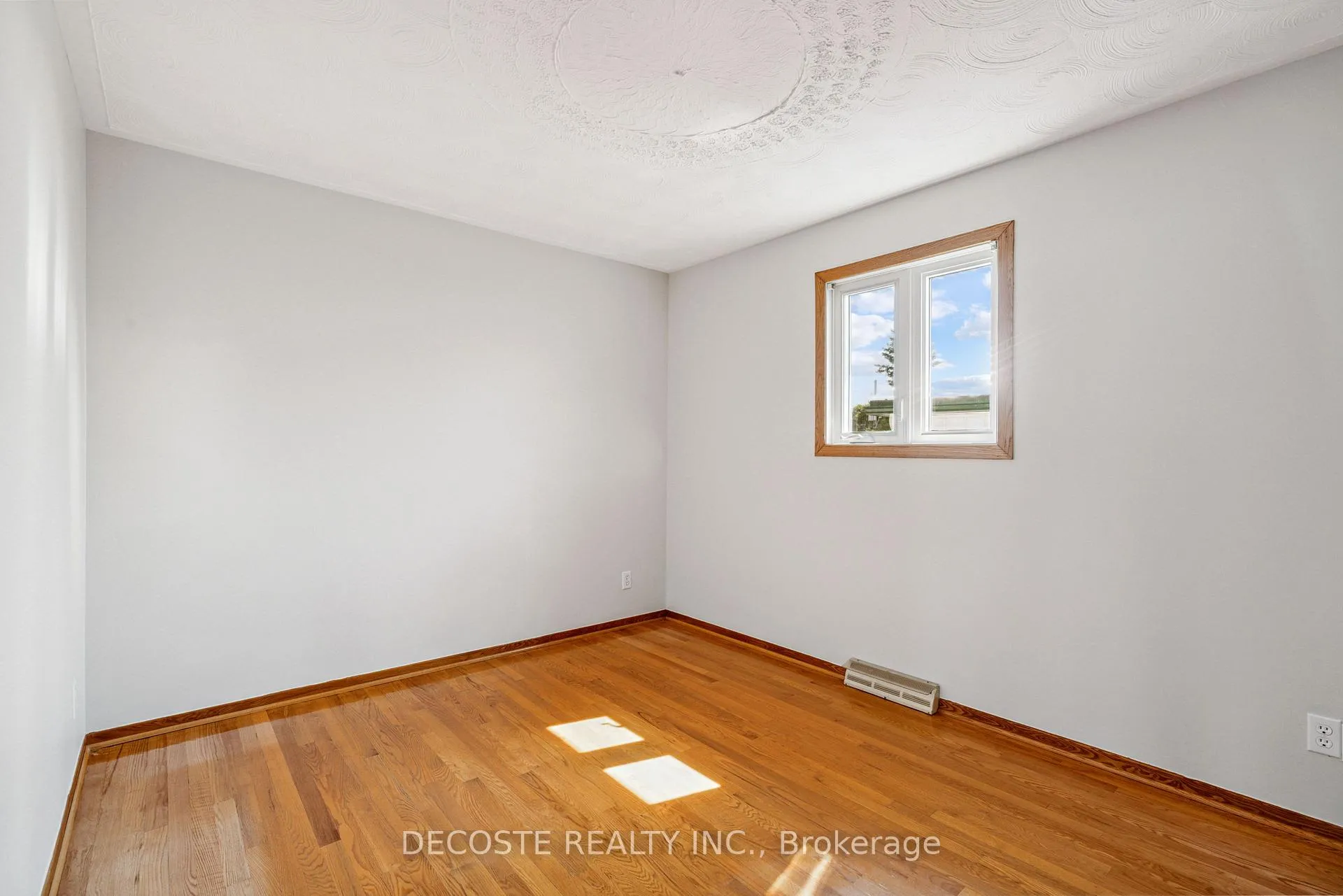 Photo 25 of 20397 Park Crescent, South Glengarry, South Glengarry (Charlottenburgh) Twp — HOMEH