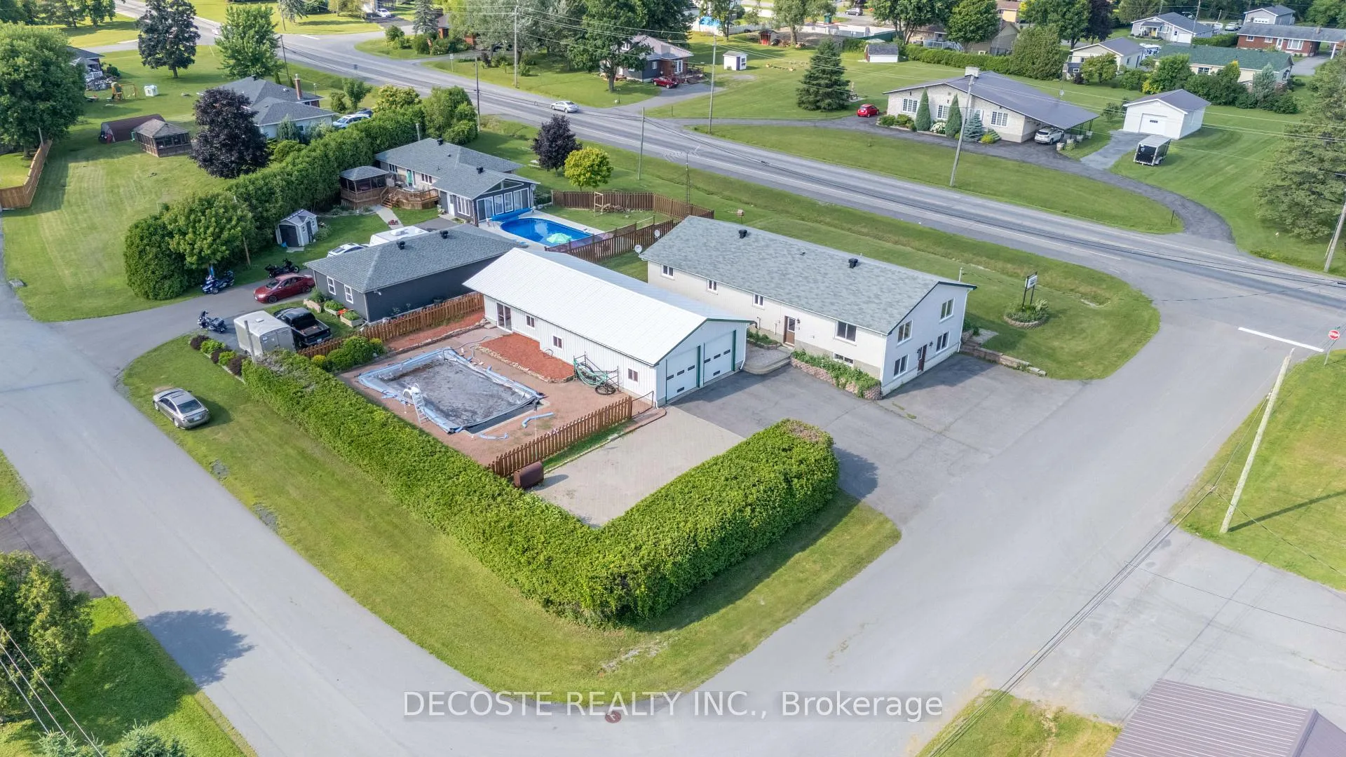 Photo 38 of 20397 Park Crescent, South Glengarry, South Glengarry (Charlottenburgh) Twp — HOMEH
