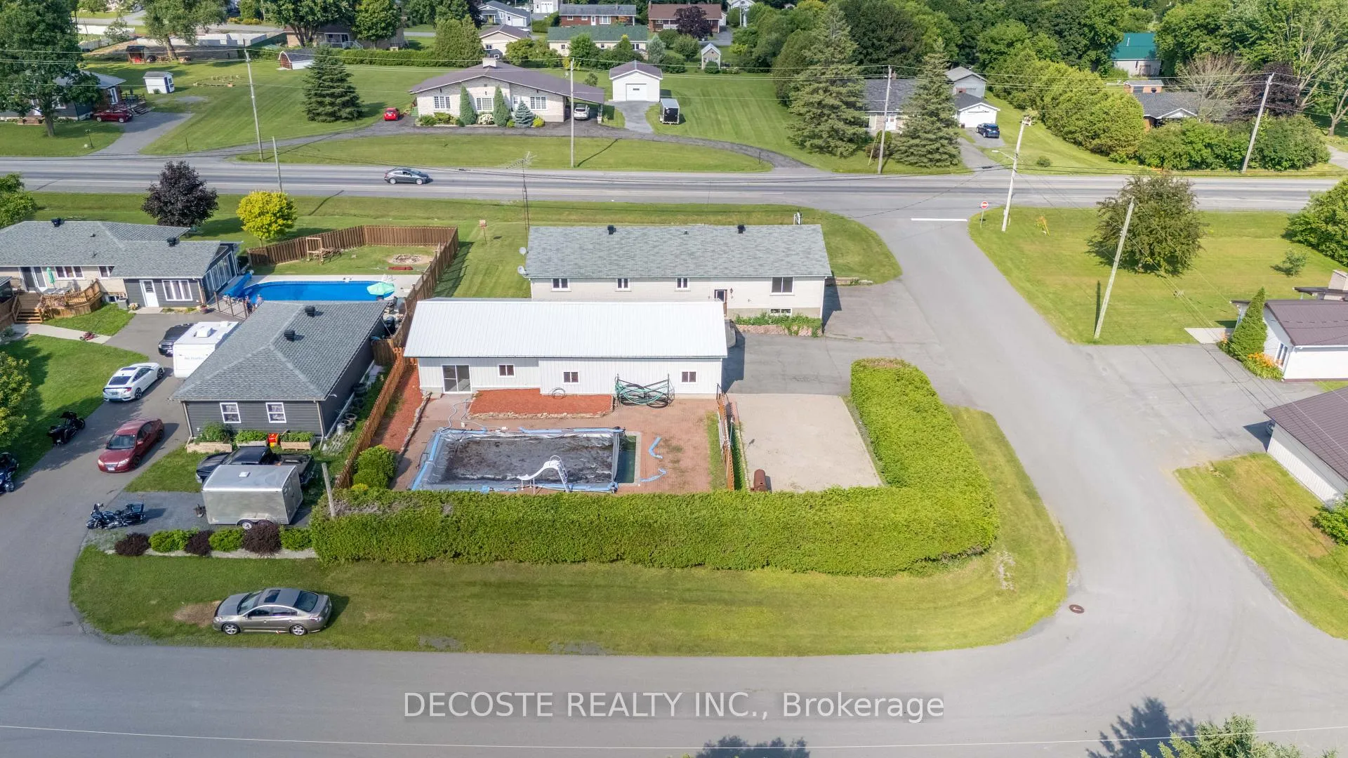 Photo 39 of 20397 Park Crescent, South Glengarry, South Glengarry (Charlottenburgh) Twp — HOMEH