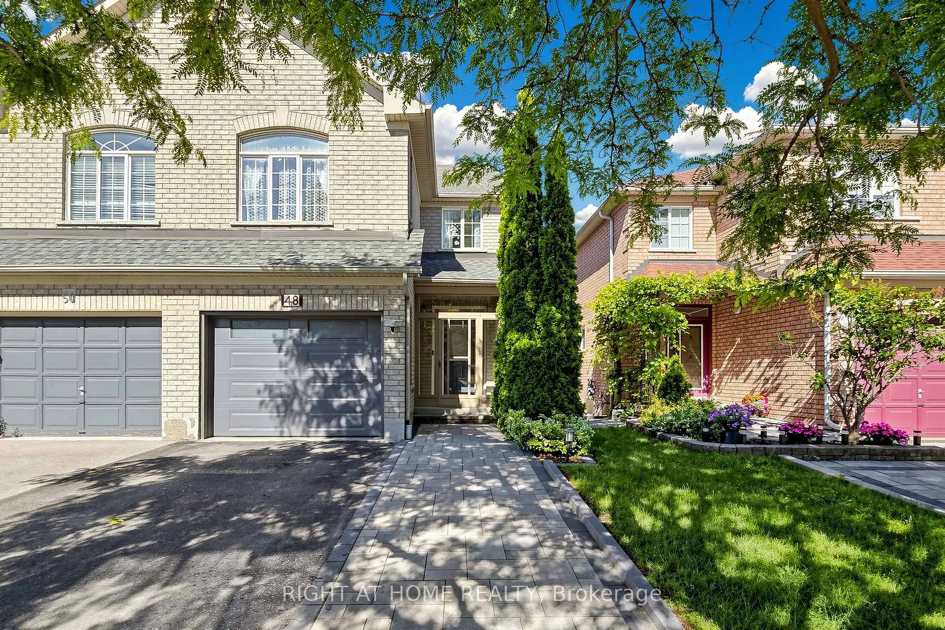 Photo 3 of 48 Harmony Road, Vaughan, Patterson — HOMEH