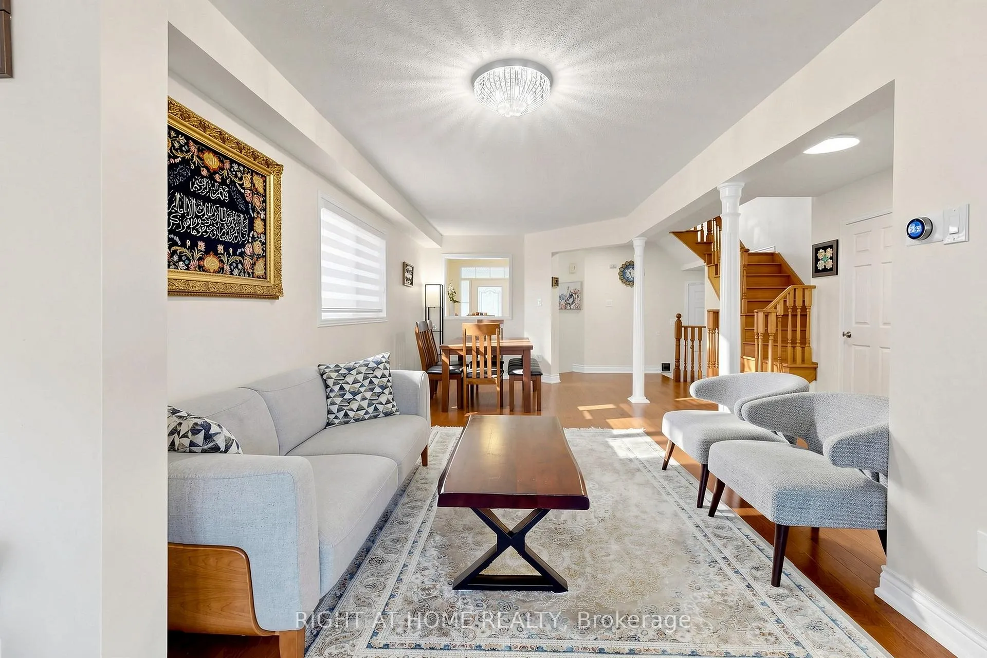 Photo 13 of 48 Harmony Road, Vaughan, Patterson — HOMEH
