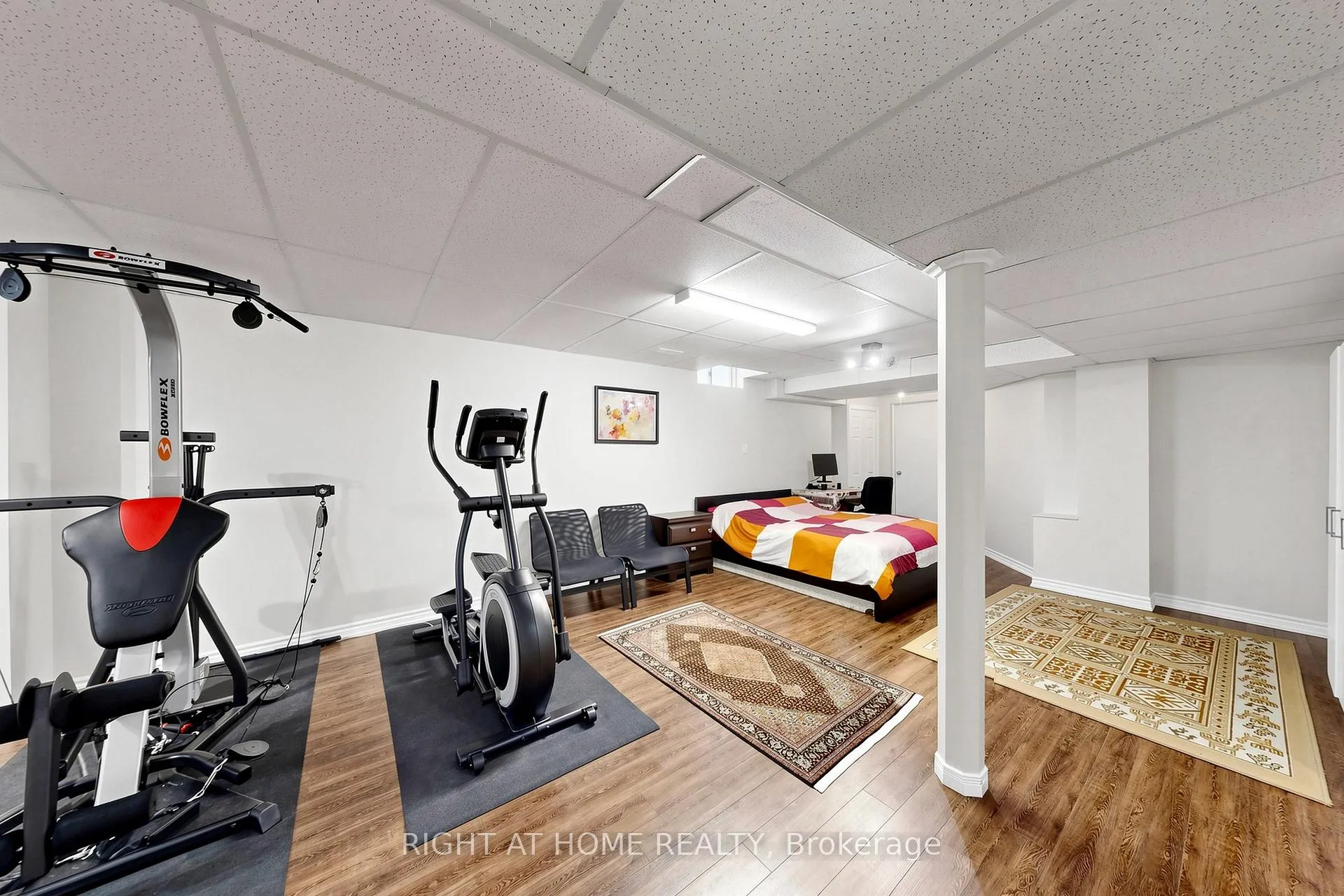 Photo 43 of 48 Harmony Road, Vaughan, Patterson — HOMEH