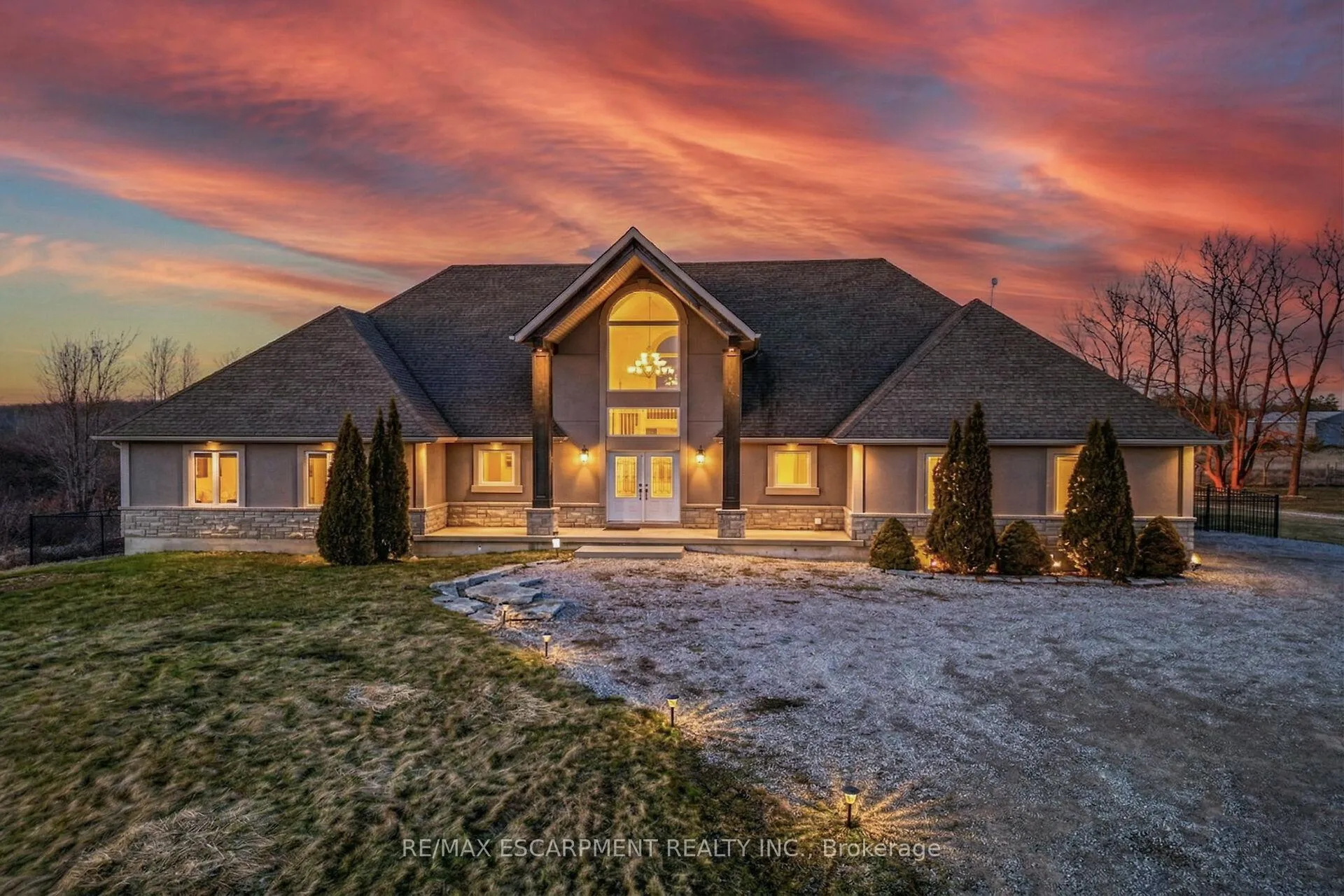 Front of 4491 Haldimand 20 Road