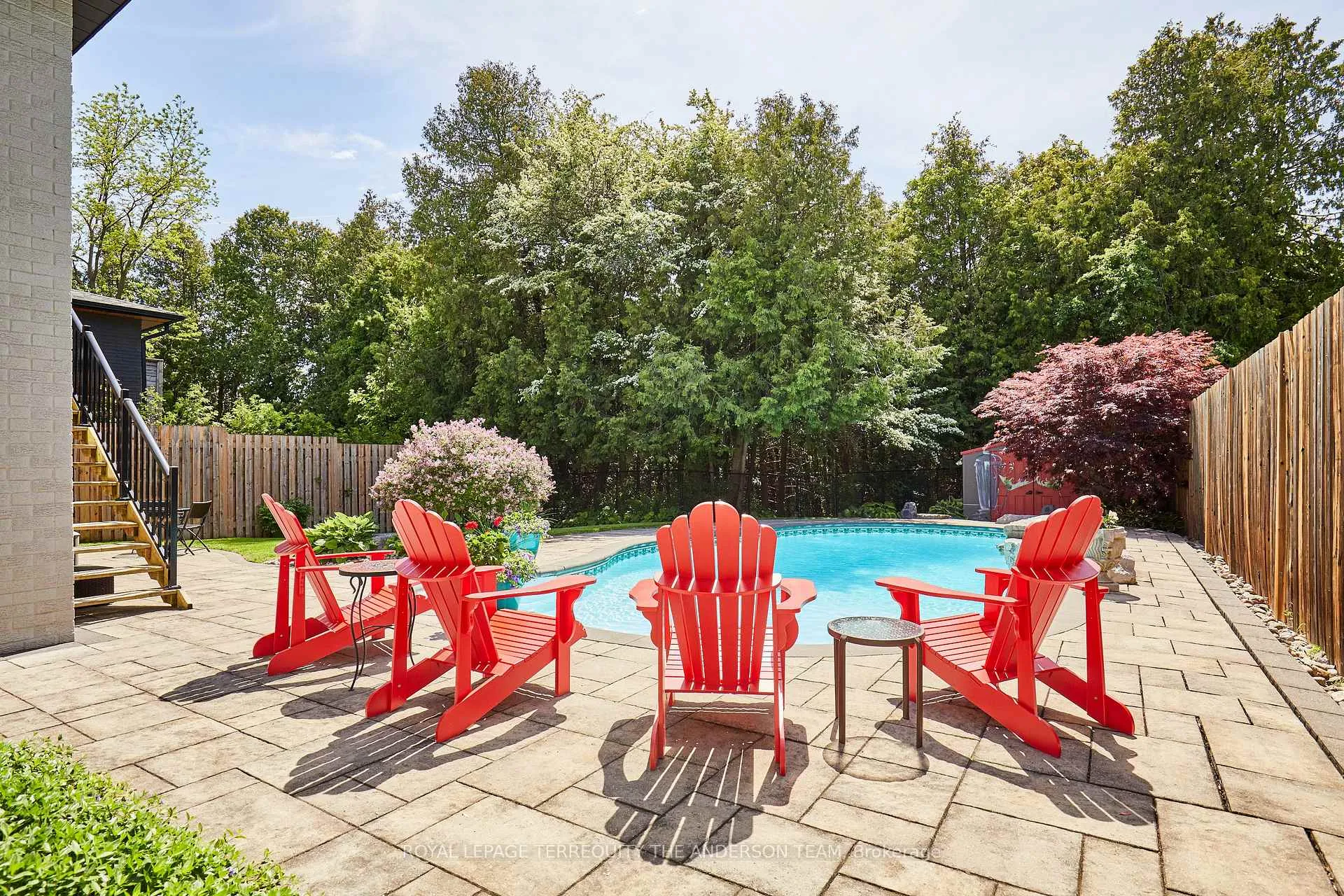 Photo 3 of 727 Barbados Street, Oshawa, Northglen — HOMEH