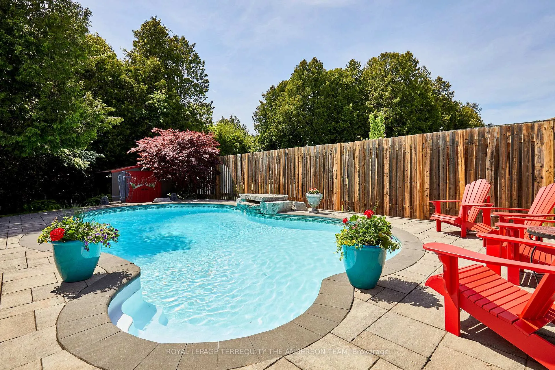 Photo 4 of 727 Barbados Street, Oshawa, Northglen — HOMEH