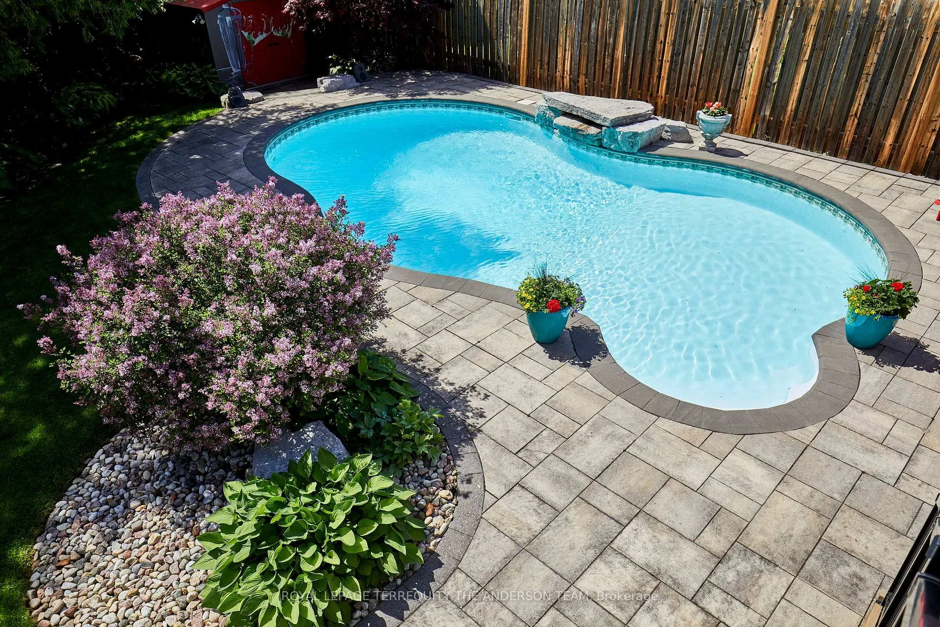 Photo 7 of 727 Barbados Street, Oshawa, Northglen — HOMEH