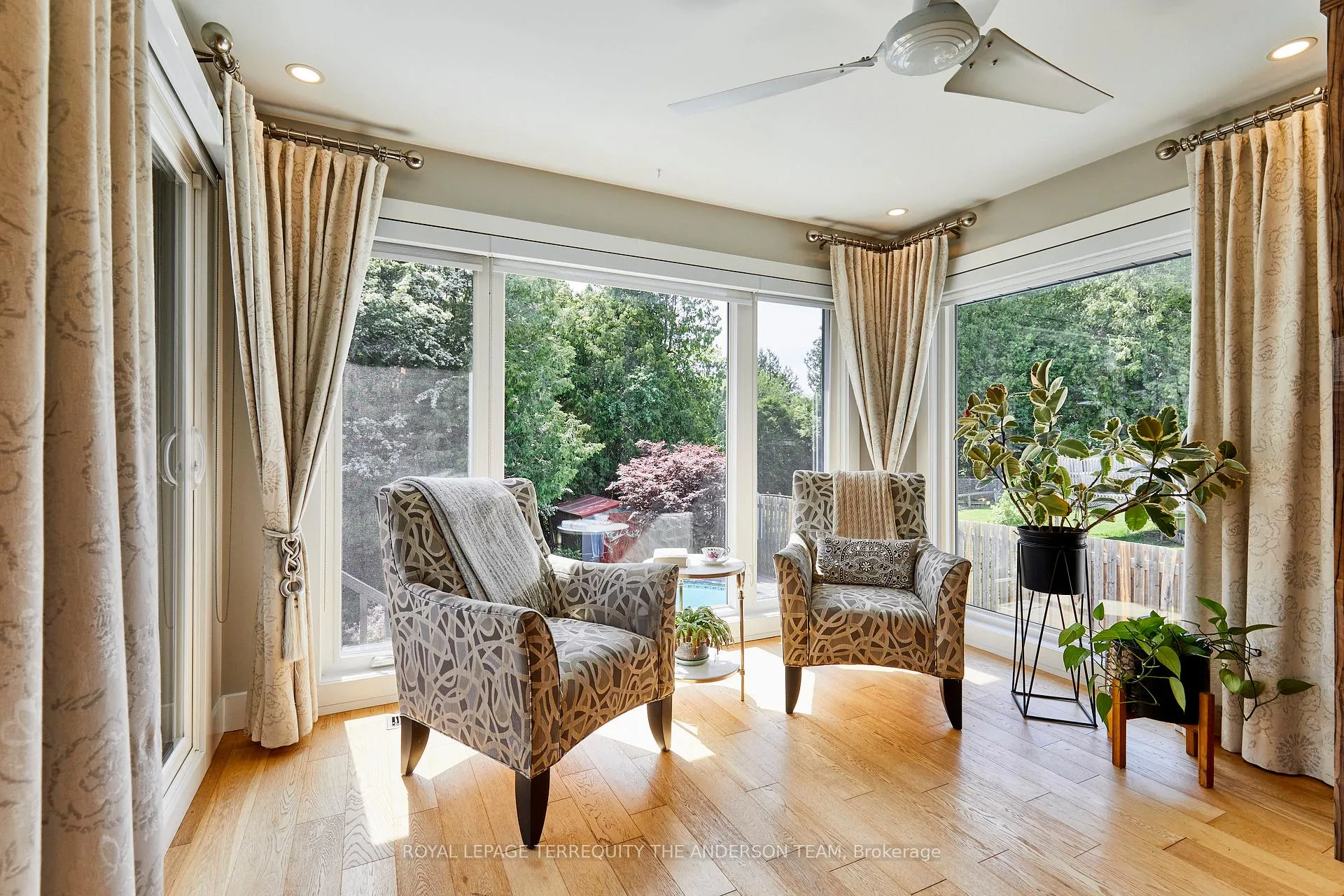 Photo 31 of 727 Barbados Street, Oshawa, Northglen — HOMEH