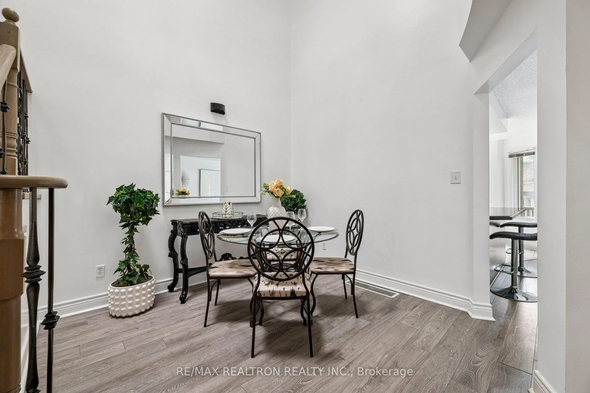 Photo 6 of 34 Tawn Crescent, Ajax, Central — HOMEH